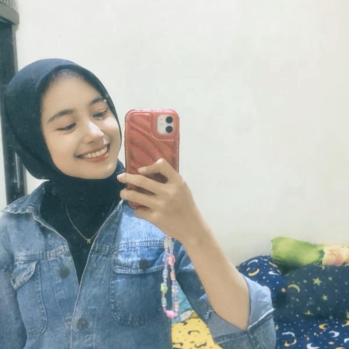 Riska Caroline