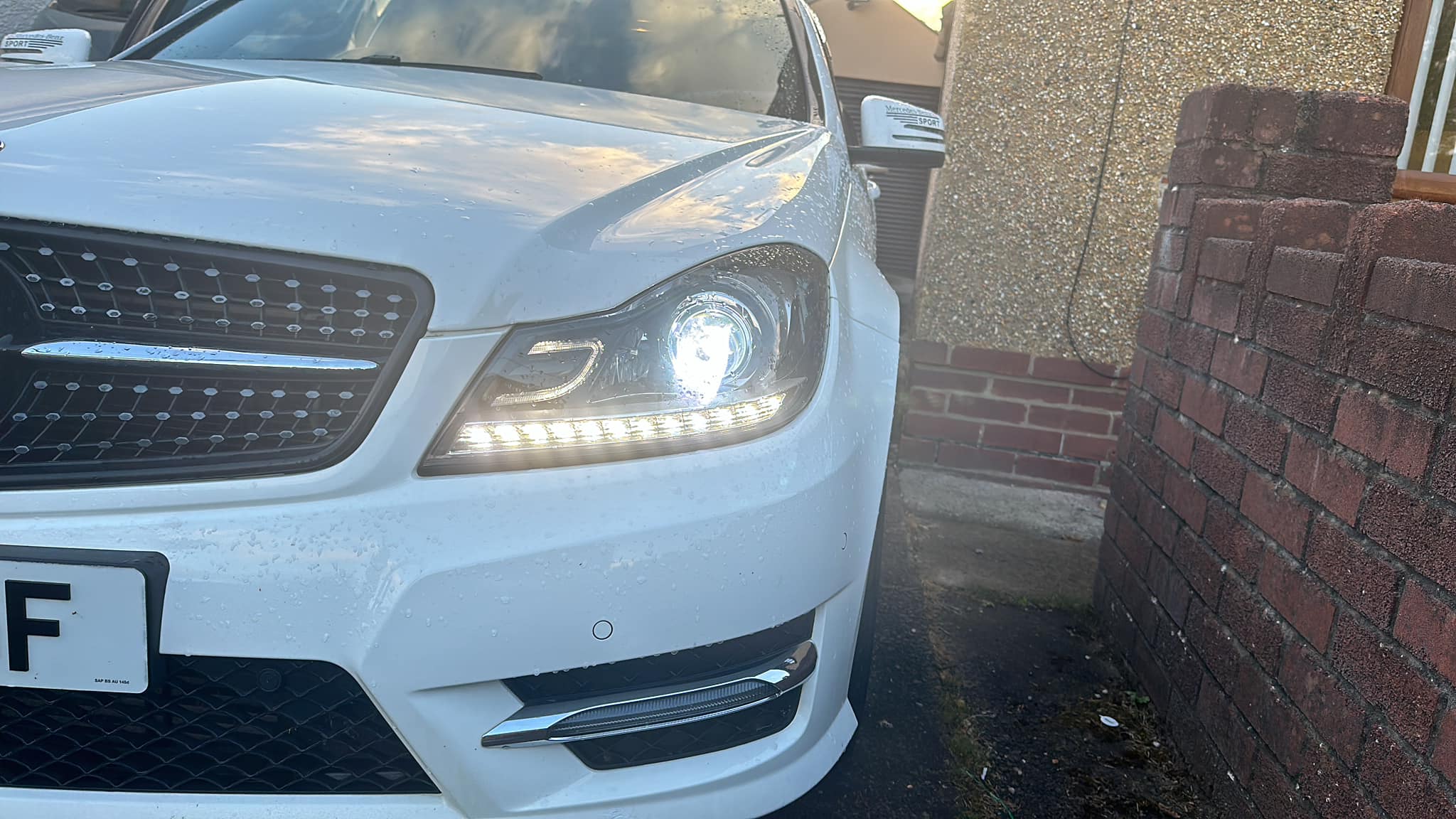 Halogen Headlight Driver Side Left LH for Mercedes Benz C Class