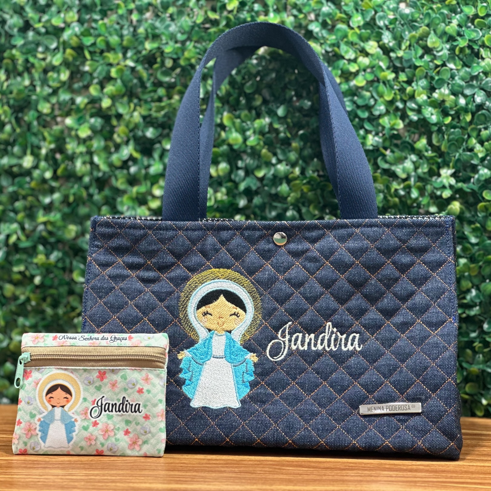 Menina - 💙💙💙💙💙💙💙💙💙💙 Nossa Senhora das Graças, Rogai por nós! 💙💙💙💙💙💙💙💙💙💙 ...