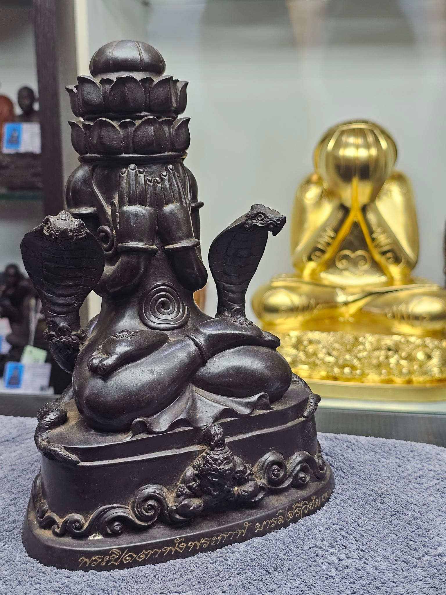 平槙吾閑作 能面 ひしめく 中将 共箱 翁面 SB554