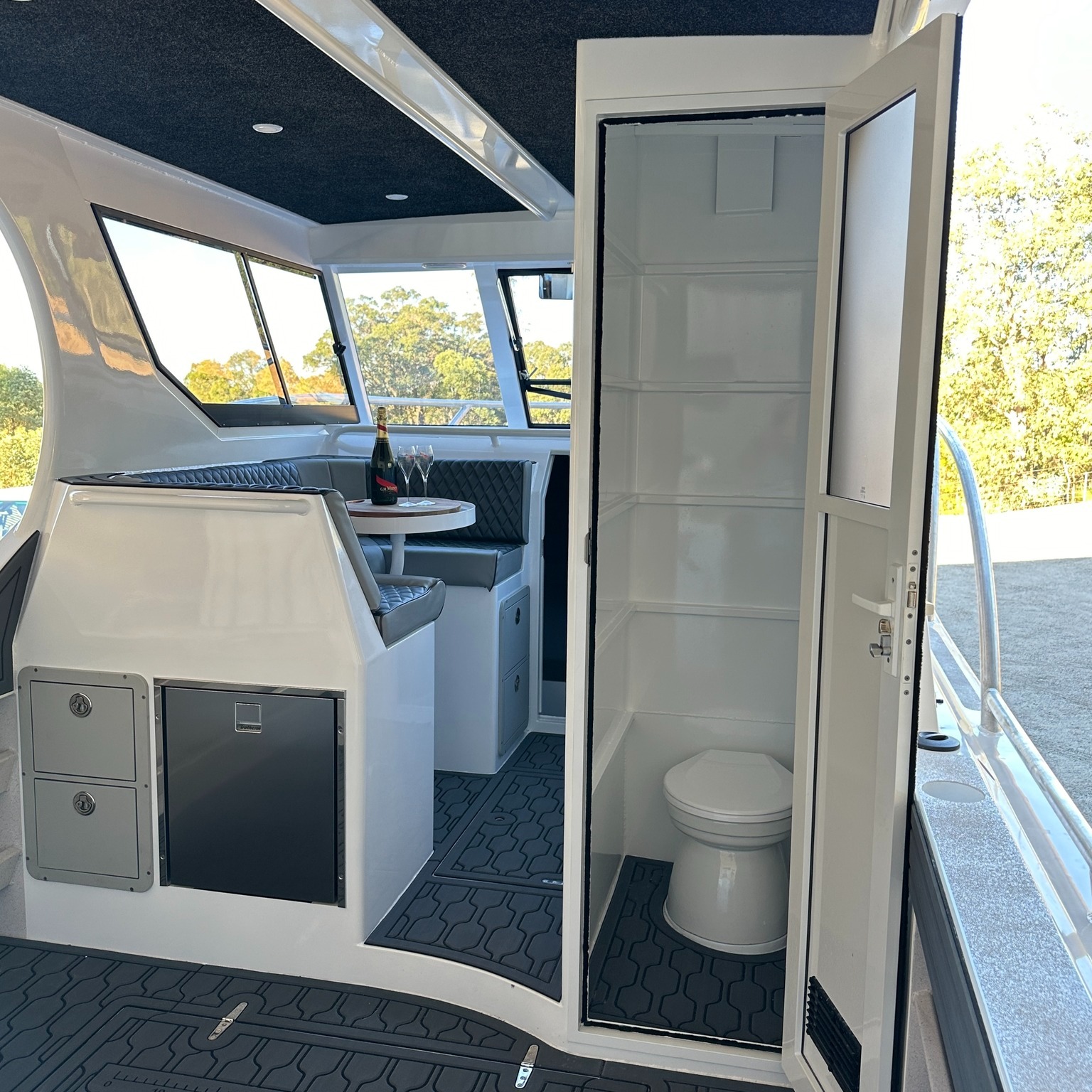 Genesis Craft - Introducing... TORTUGA With inbuilt...