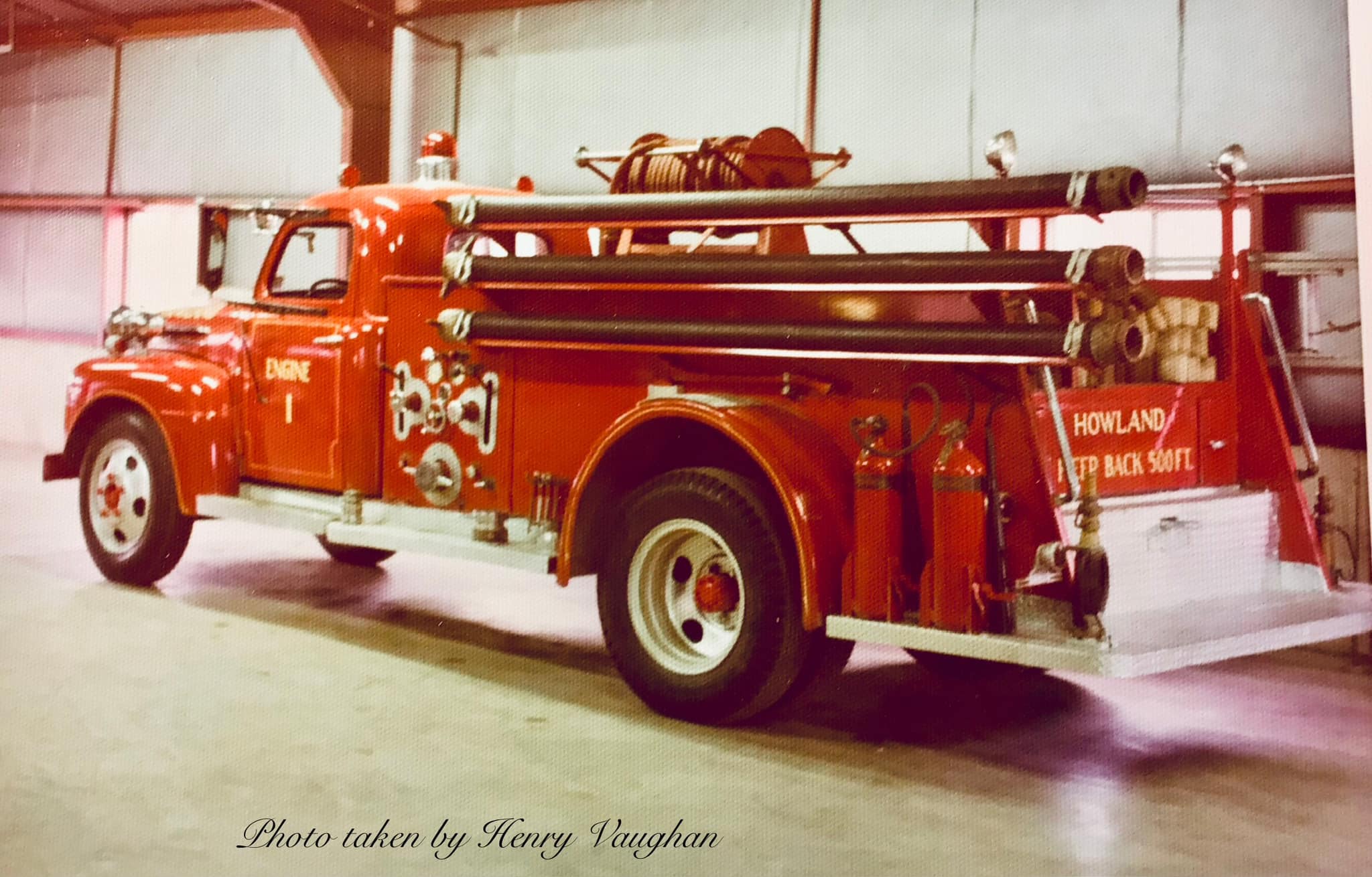 Camion Dei Pompieri Boston Fire Dept Mack CF – Corgi 1/64, Raro Ornamento Natalizio Personalizzato - Foto 2