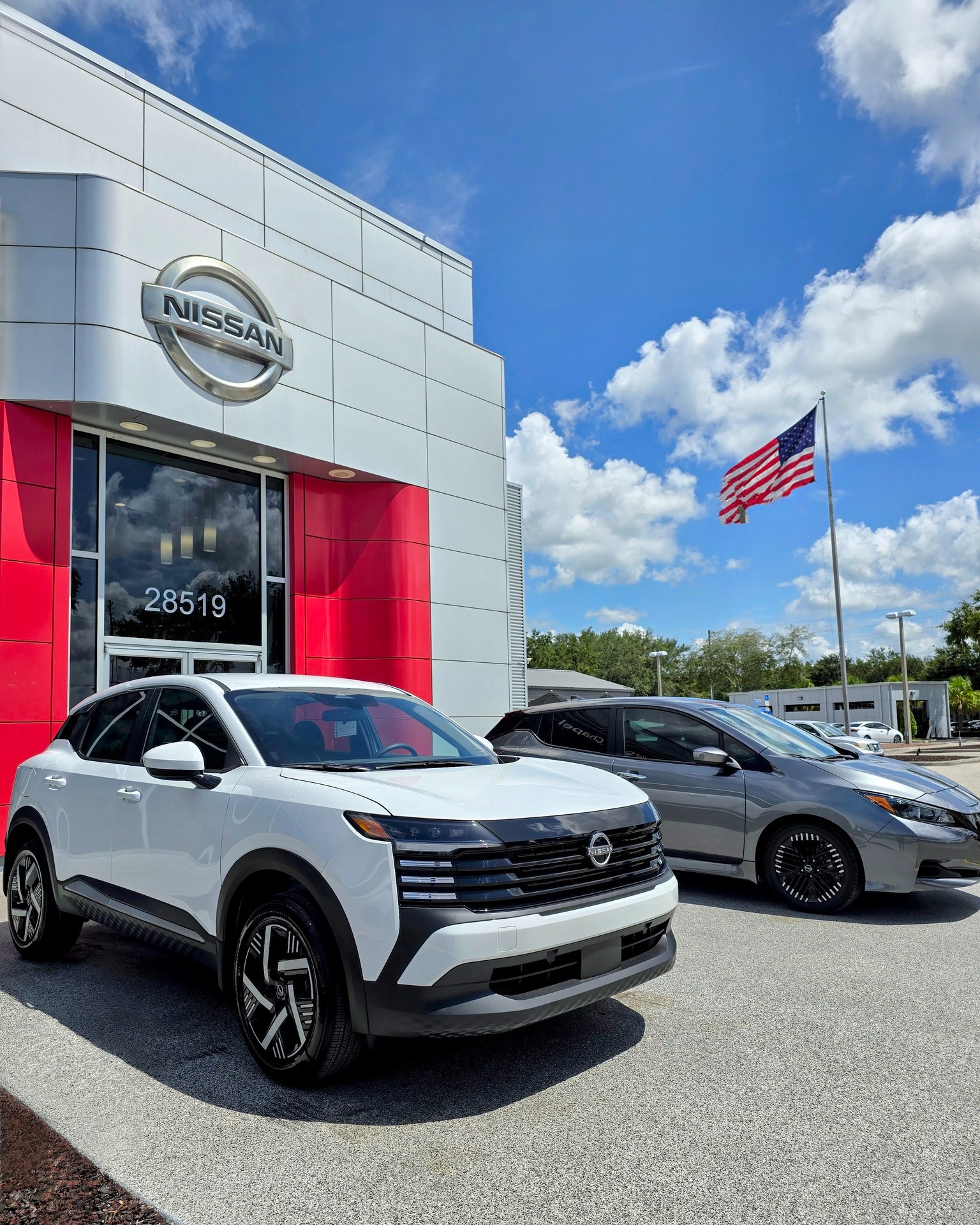 🚗 We've got all the fun cars here at Empire Nissan! 🔥 From brand