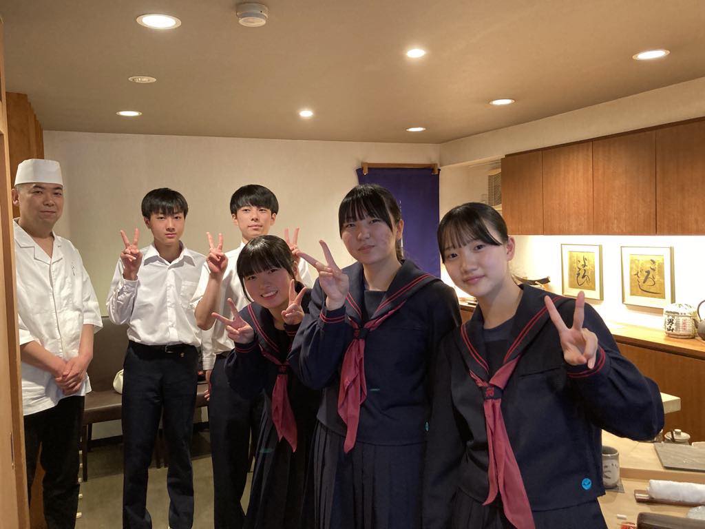 活動歴および当時の関連ビジュアル記録
