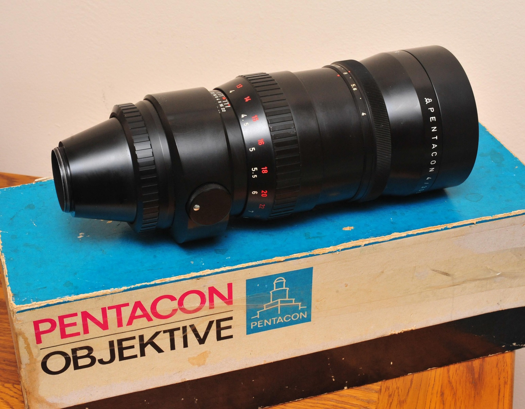 Vintage Pentax 300mm f/4 lens review