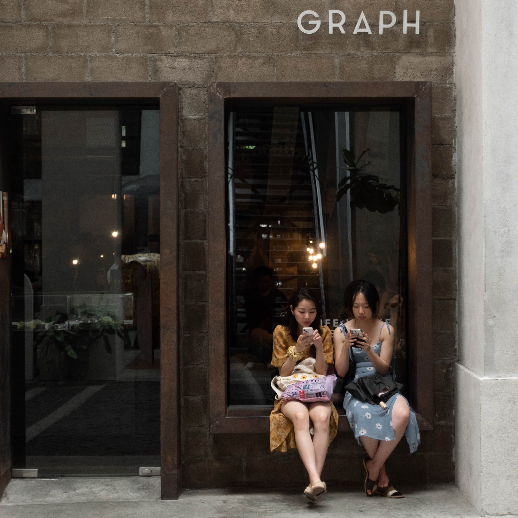 พักผ่อน เติมแรงใจกันได้ที่ GRAPH One... - GRAPH one nimman