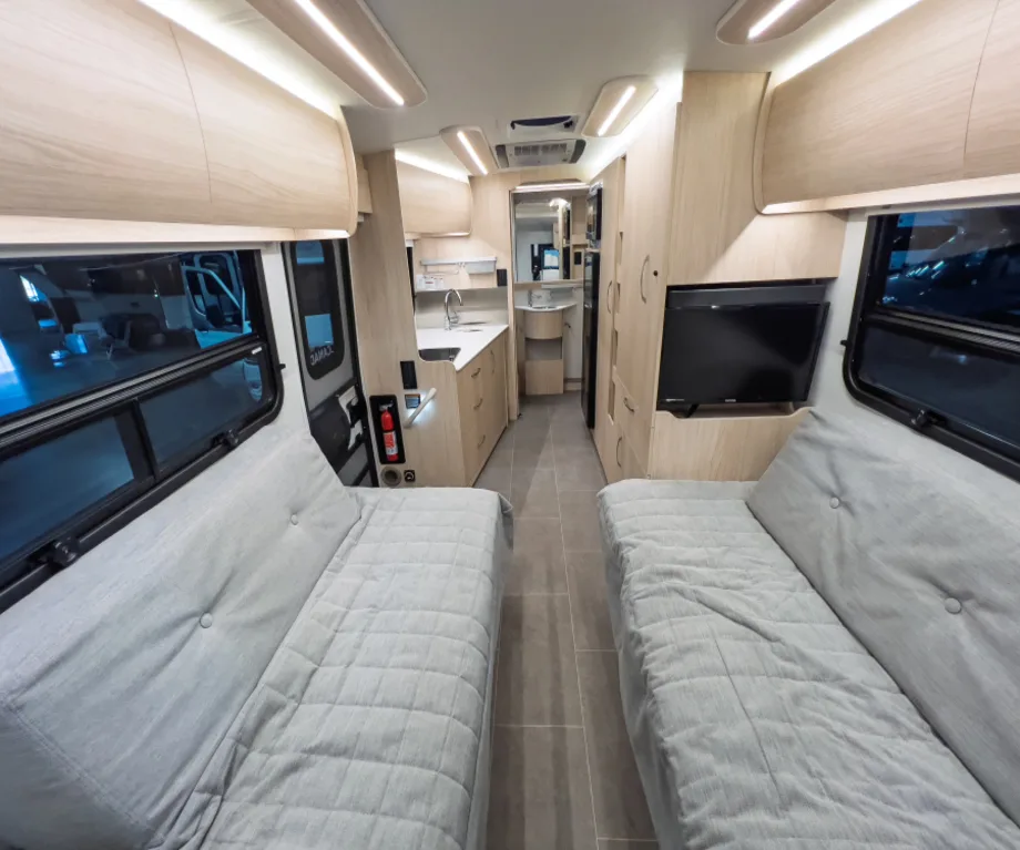 2023 Leisure Travel Vans WONDER 24FTB- 1,200 miles - RVs & Campers ...