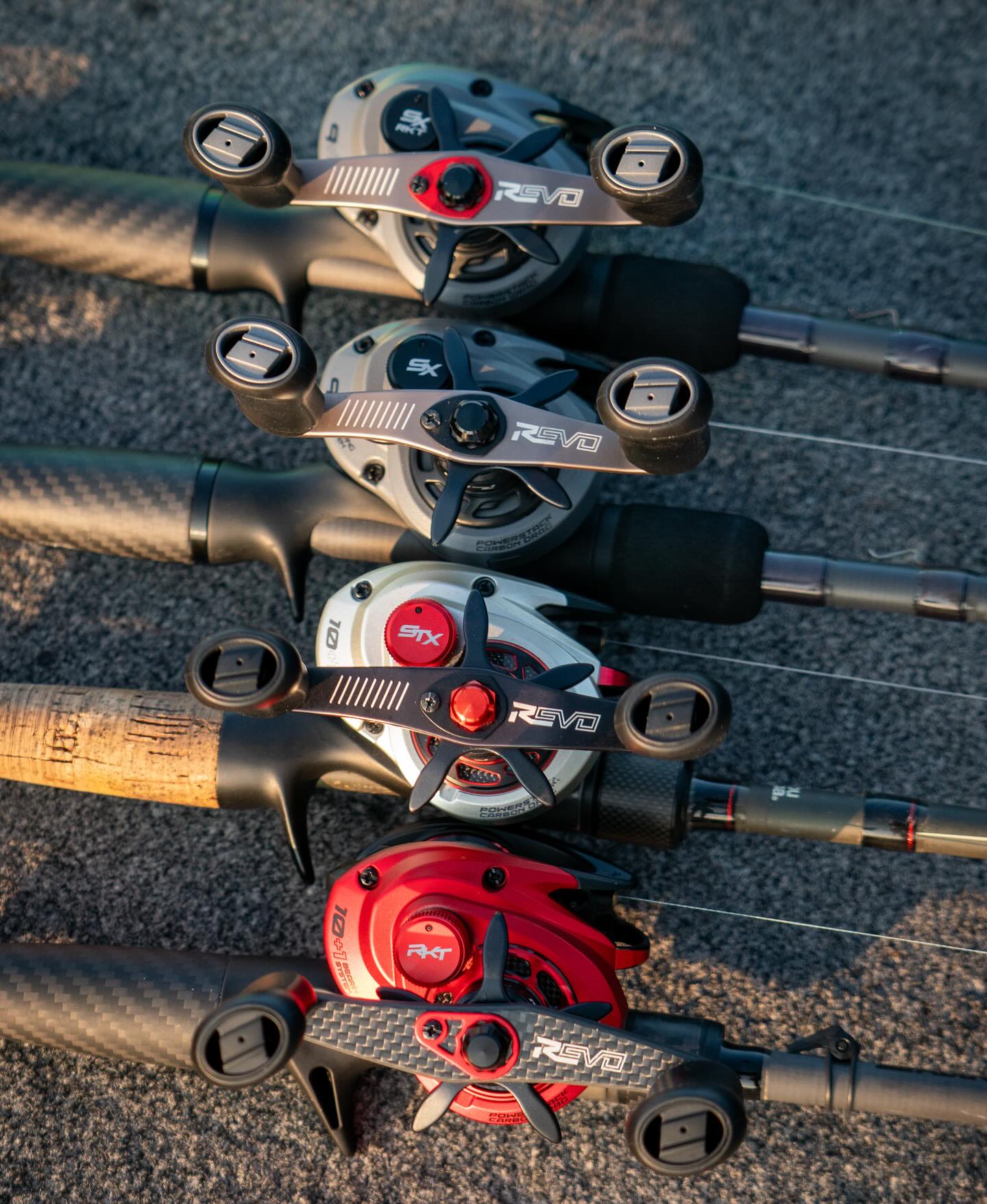 Abu Garcia​ Revo MGX Theta​ 2000S​ 😍👇