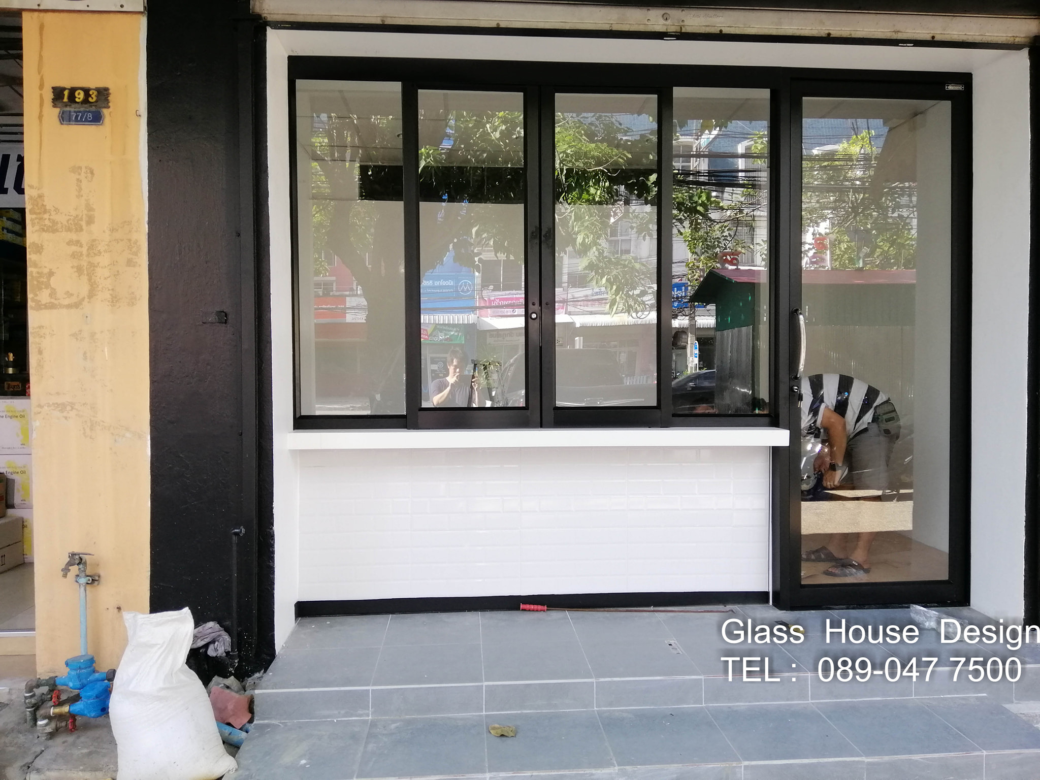 Glass House Design รับติดตั้งประตูหน้าต่างอลูมิเนียมดีไซน์สวย | Bangkok