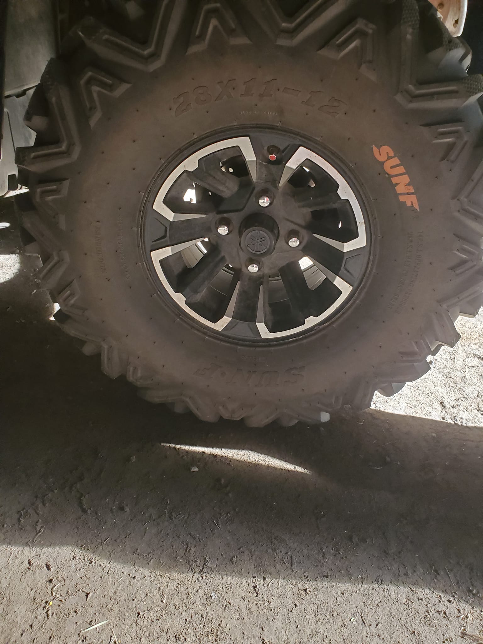 Rear rim for 18 se, bent and backordered display picture 1