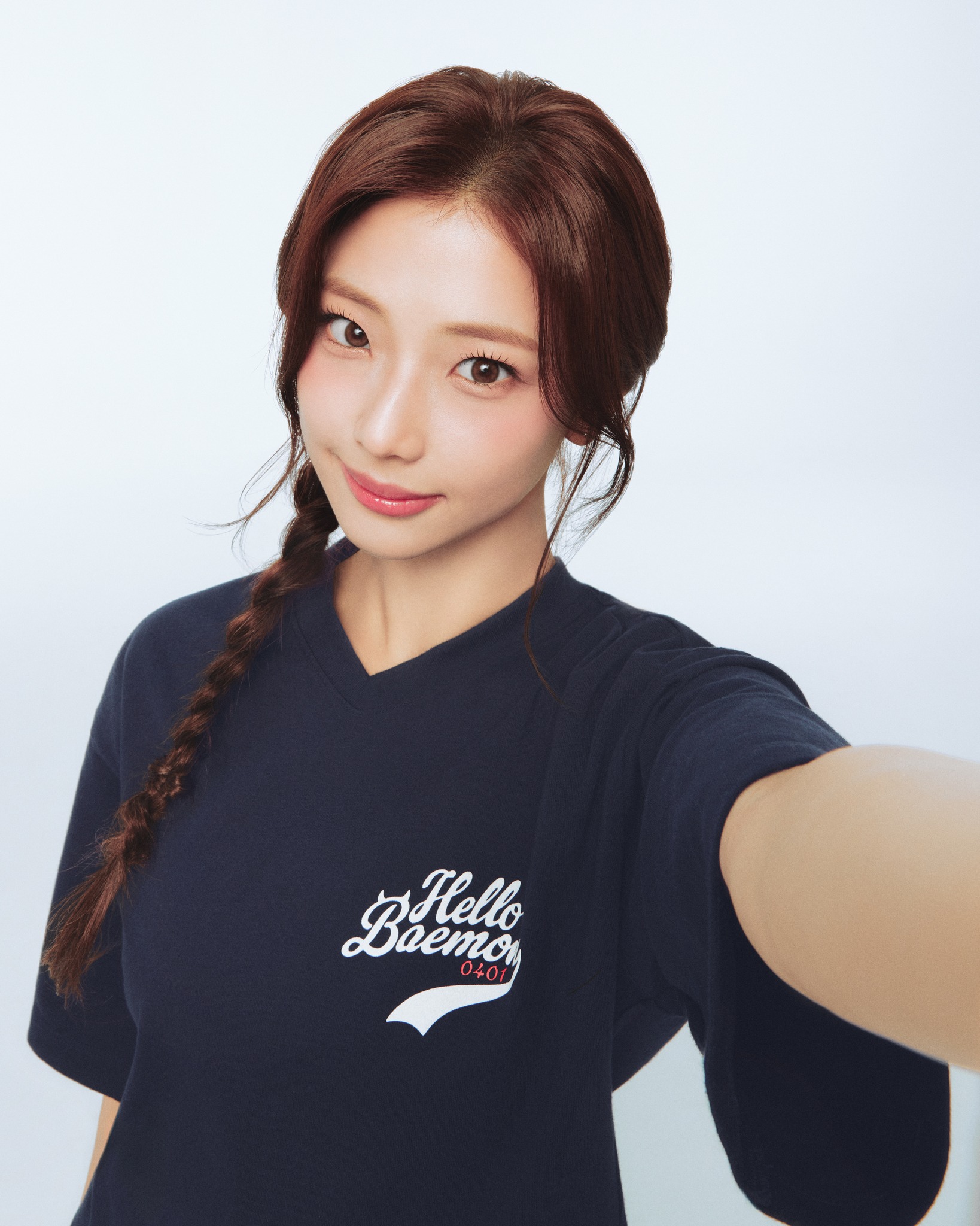 Uniqlo - เสื้อสายเดี่ยวแอริซึ่มพร้อมบราในตัว ช้อปเลย คลิก! https://s ...