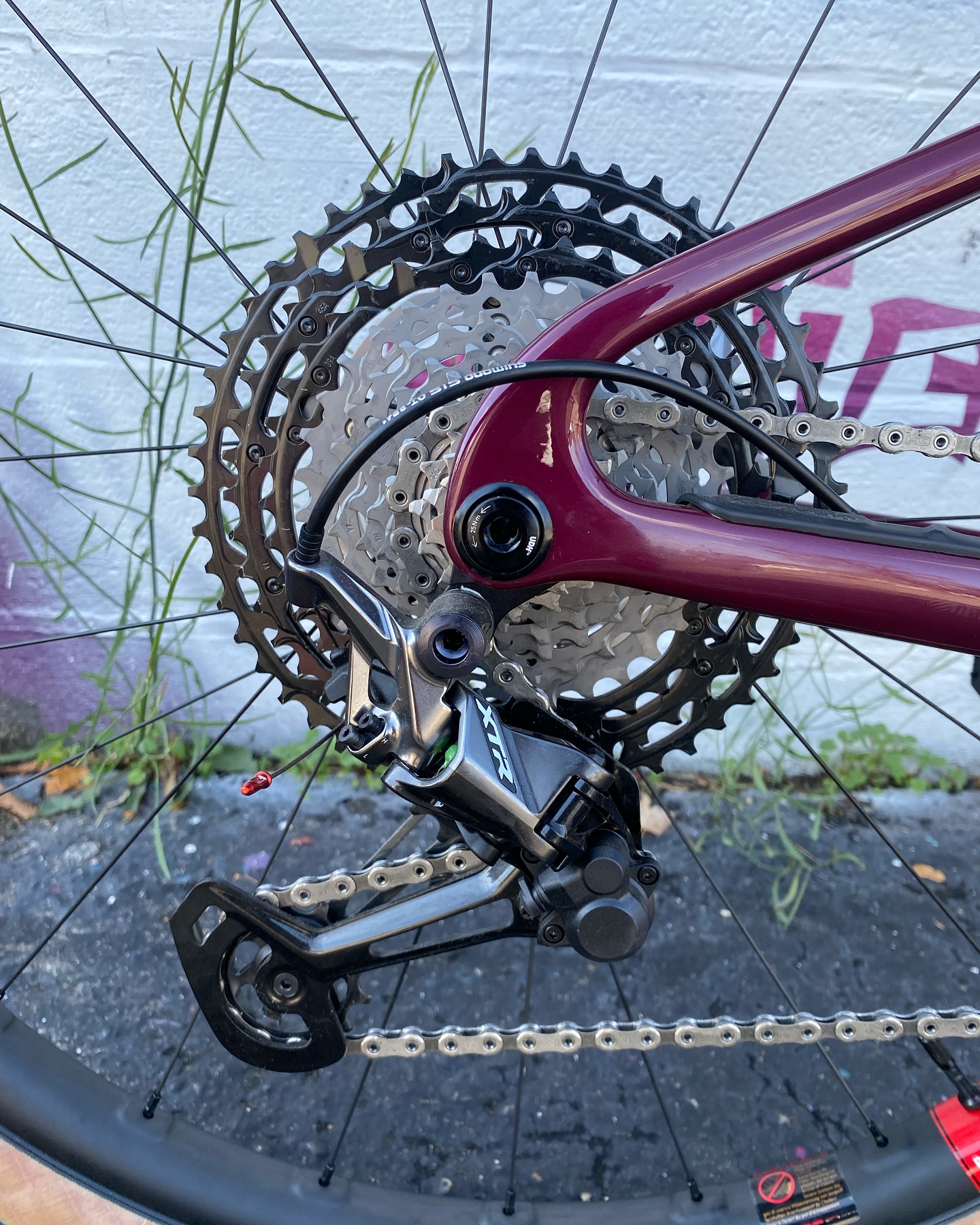 Aaron's new @icemancomethtcmi race rig! @cervelo ZFS in Raspberry