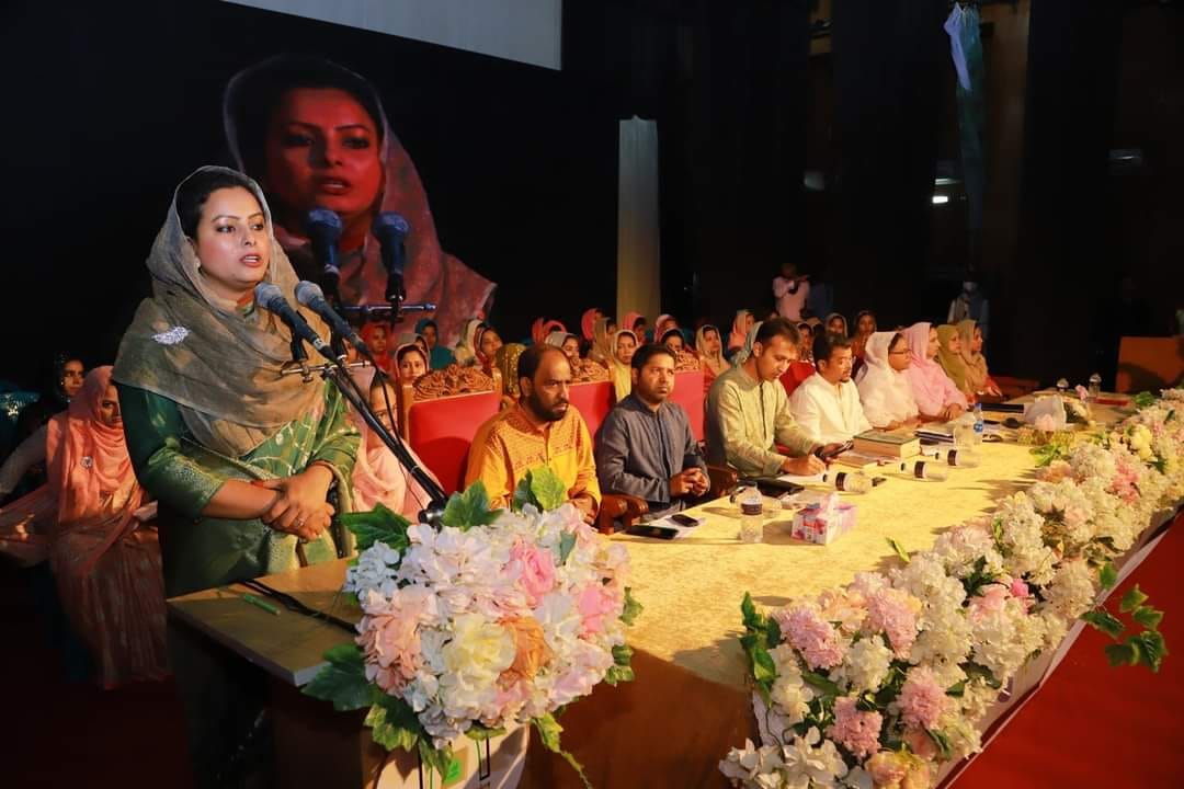তাসলিমা আক্তার