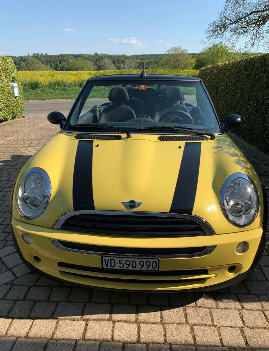 MINI One cabriolet jaune à vendre - Cars & Trucks - Bullet, Switzerland ...