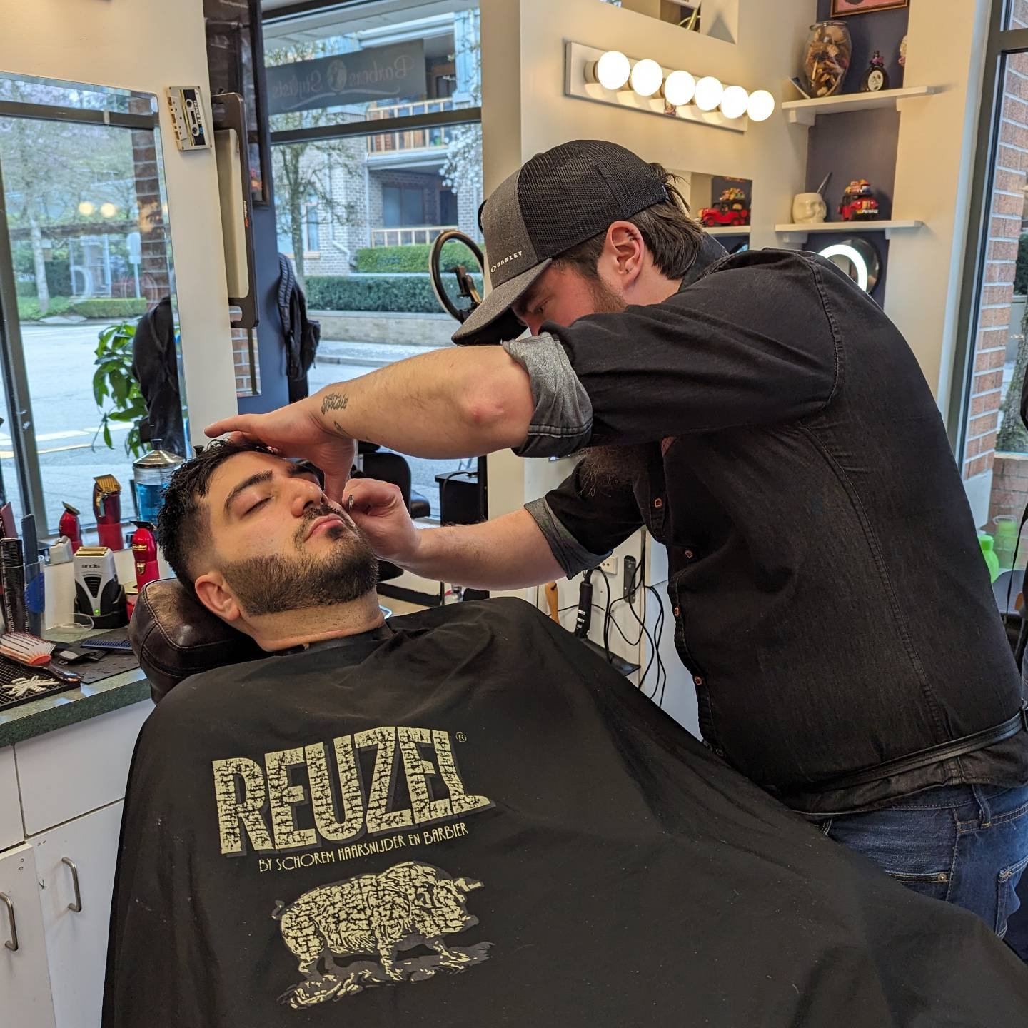 Newport - Razor line up by Jesse @west.coast.mane #port moody ...