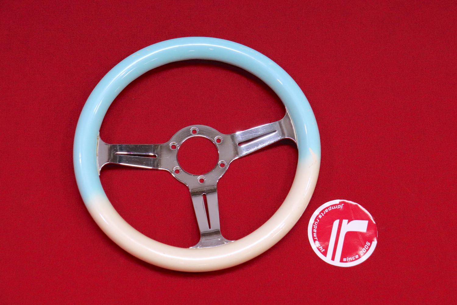 Coming in soon: Here's a fat-rimmed Leonard Volanti 320mm steering