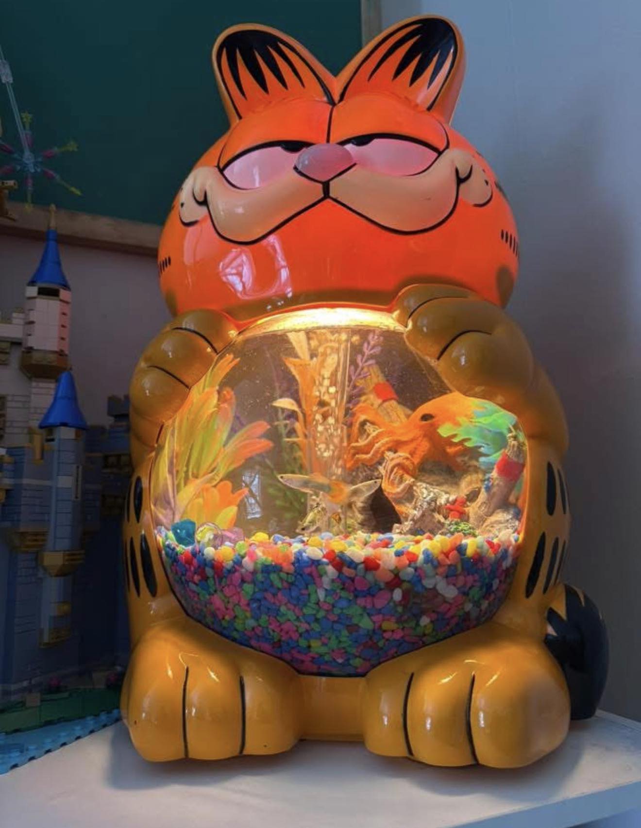Vintage Garfield Aquarium vs Quirky Rooster Vase