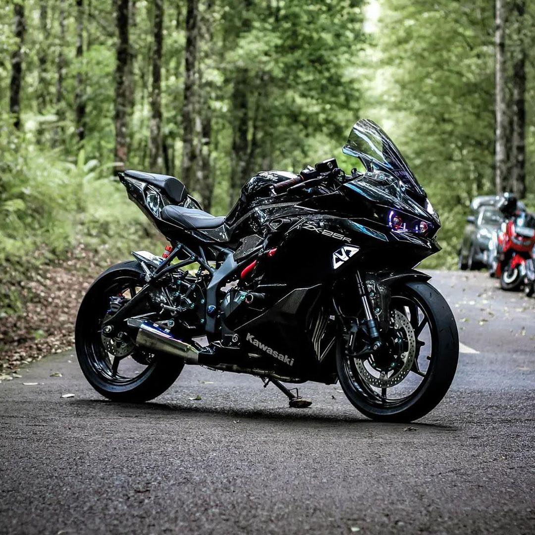 ZX25R độ đã đẹp thế này, ZX-4R còn đẹp cỡ nào nữa #Kawasaki #MaxMoto
