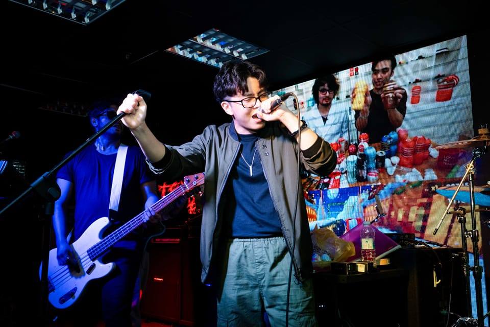 Yx (@probathroomsinger) • Facebook