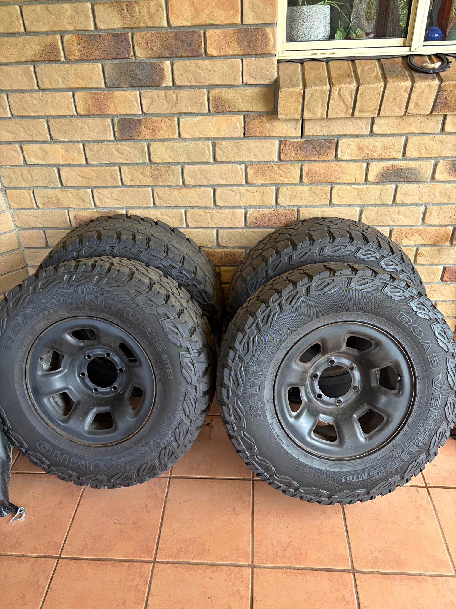 31 inch mud tires + black steel rims - 6 stud pattern - Car Wheels ...