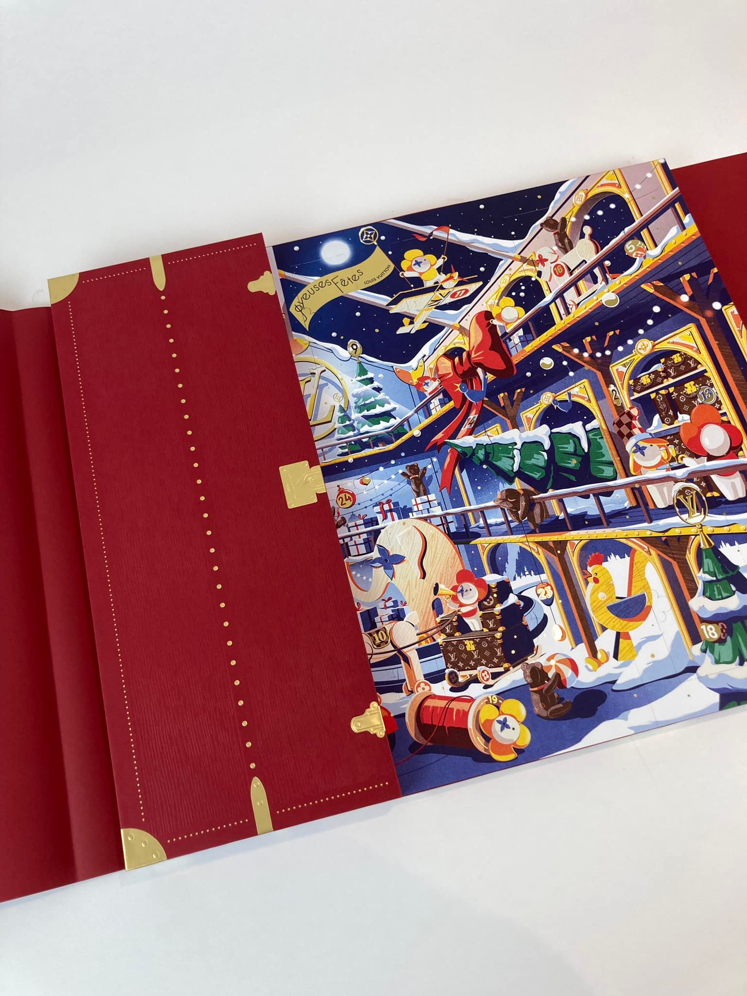 Proud to illustrate the @louisvuitton advent calendar 2023! The