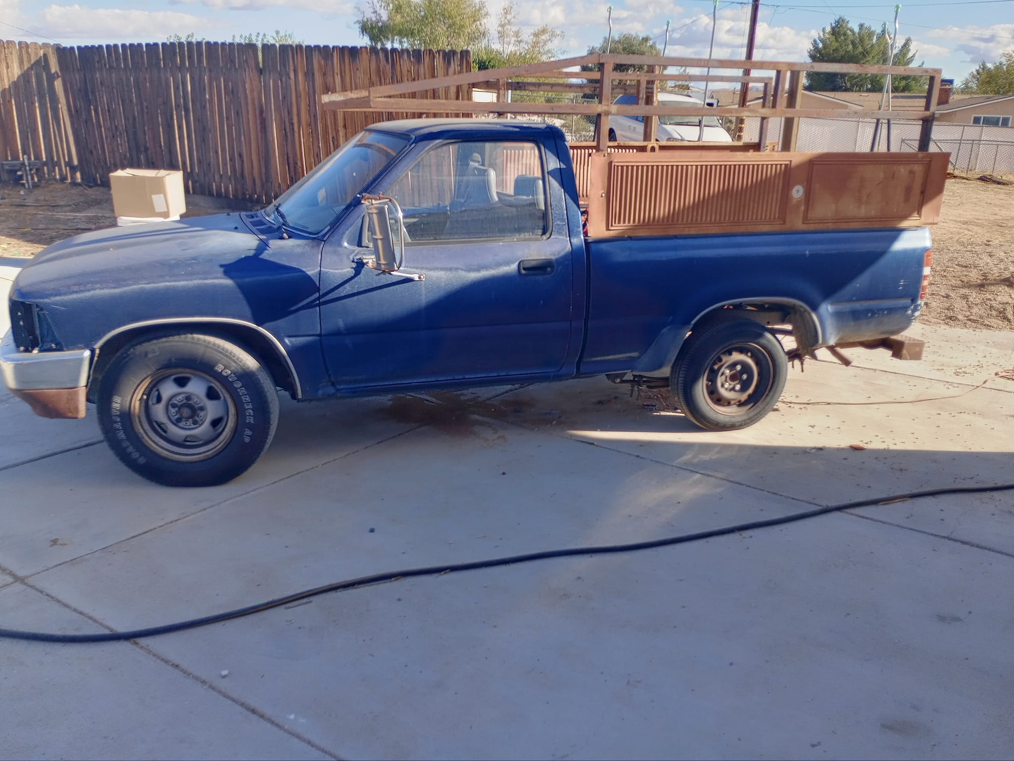 1989-1995 Toyota Pickup Truck Cab Corner - Left Side | Mill Supply, Inc