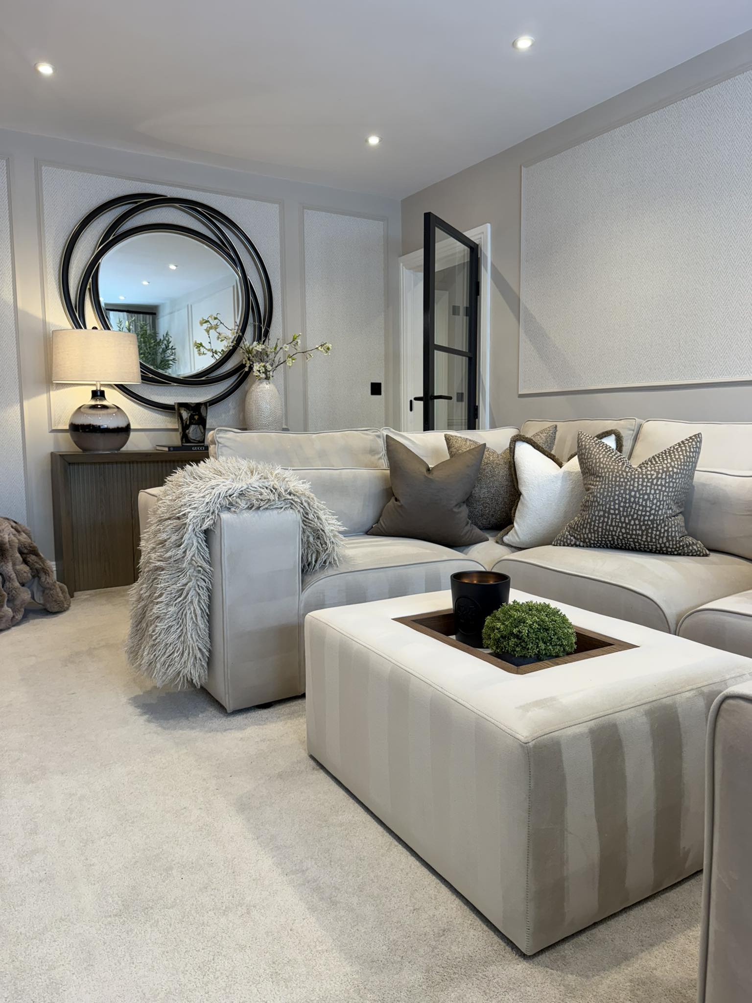 Jade Zoe Home Interiors