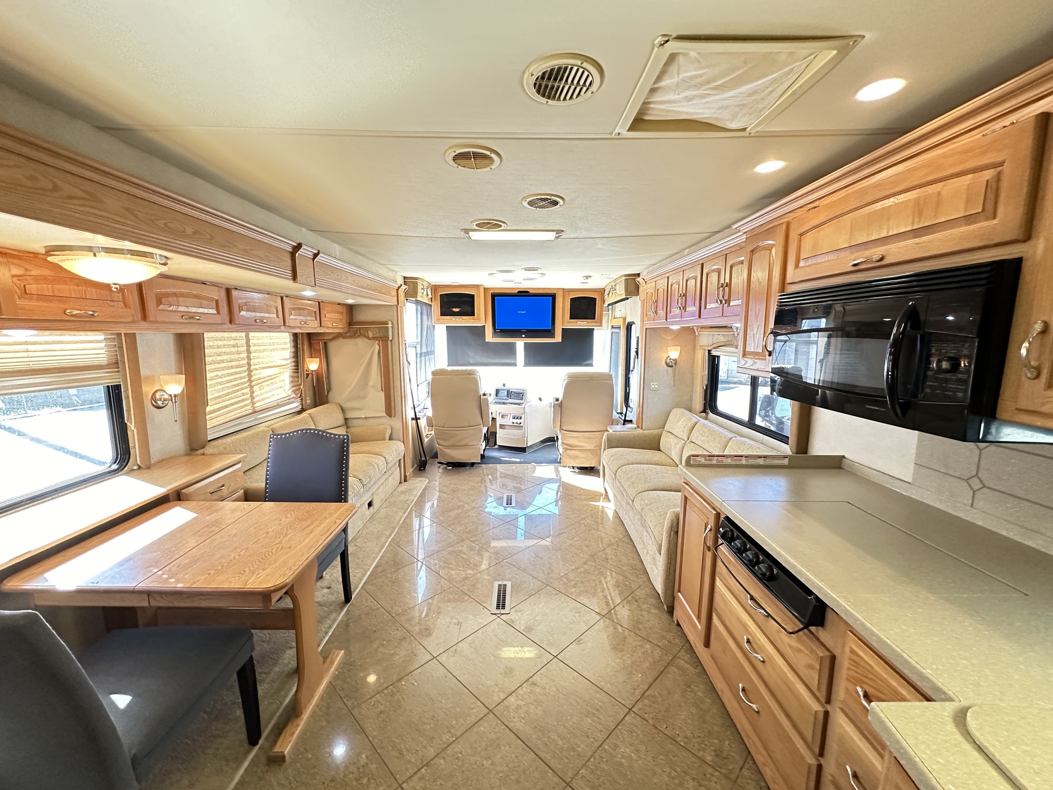 Texas Rv Outlet - Texas Rv Outlet added a new photo.