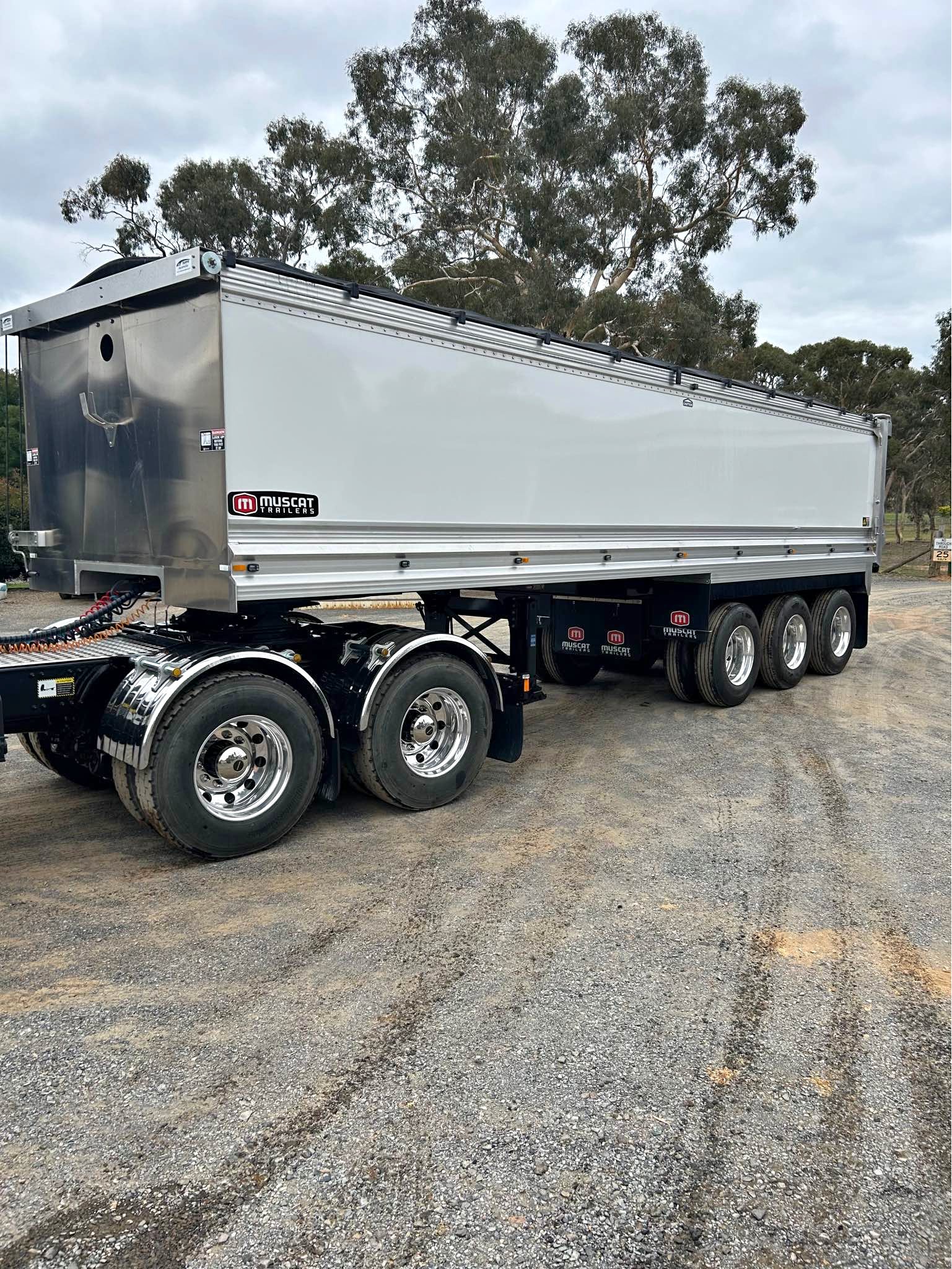 2022 Muscat Tri Axle Tipper Trailer - Trailers - Sutton, New South ...