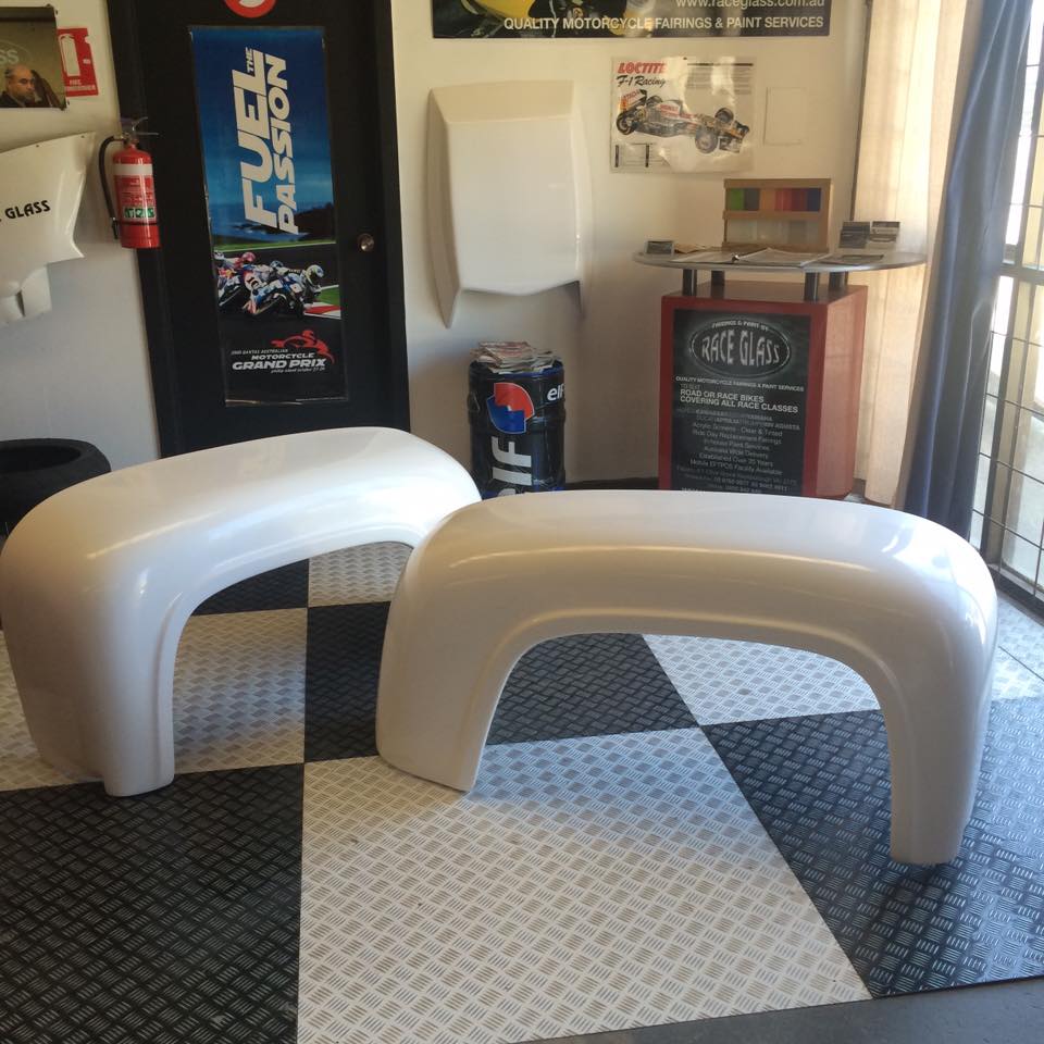 Raceglass - Ford F100 53-56 extra wide rear guards, with...