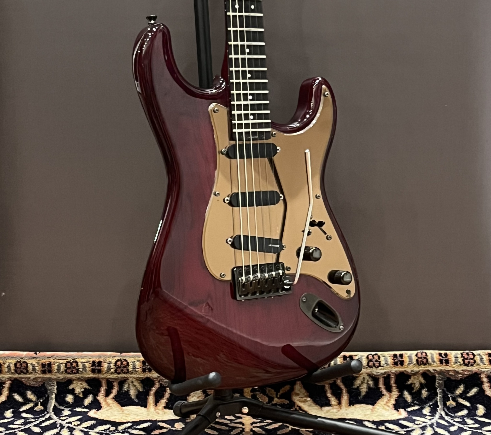 Vintage - SUPER STRAT - 1991/92 LEVINSON BLADE R4 Rare early
