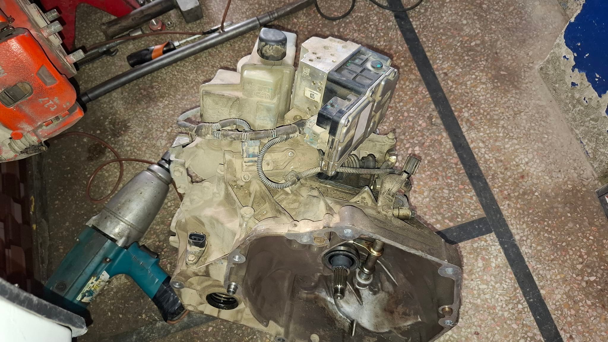 Suzuki cultus automatic transmission... - Khan Auto Workshop | Facebook