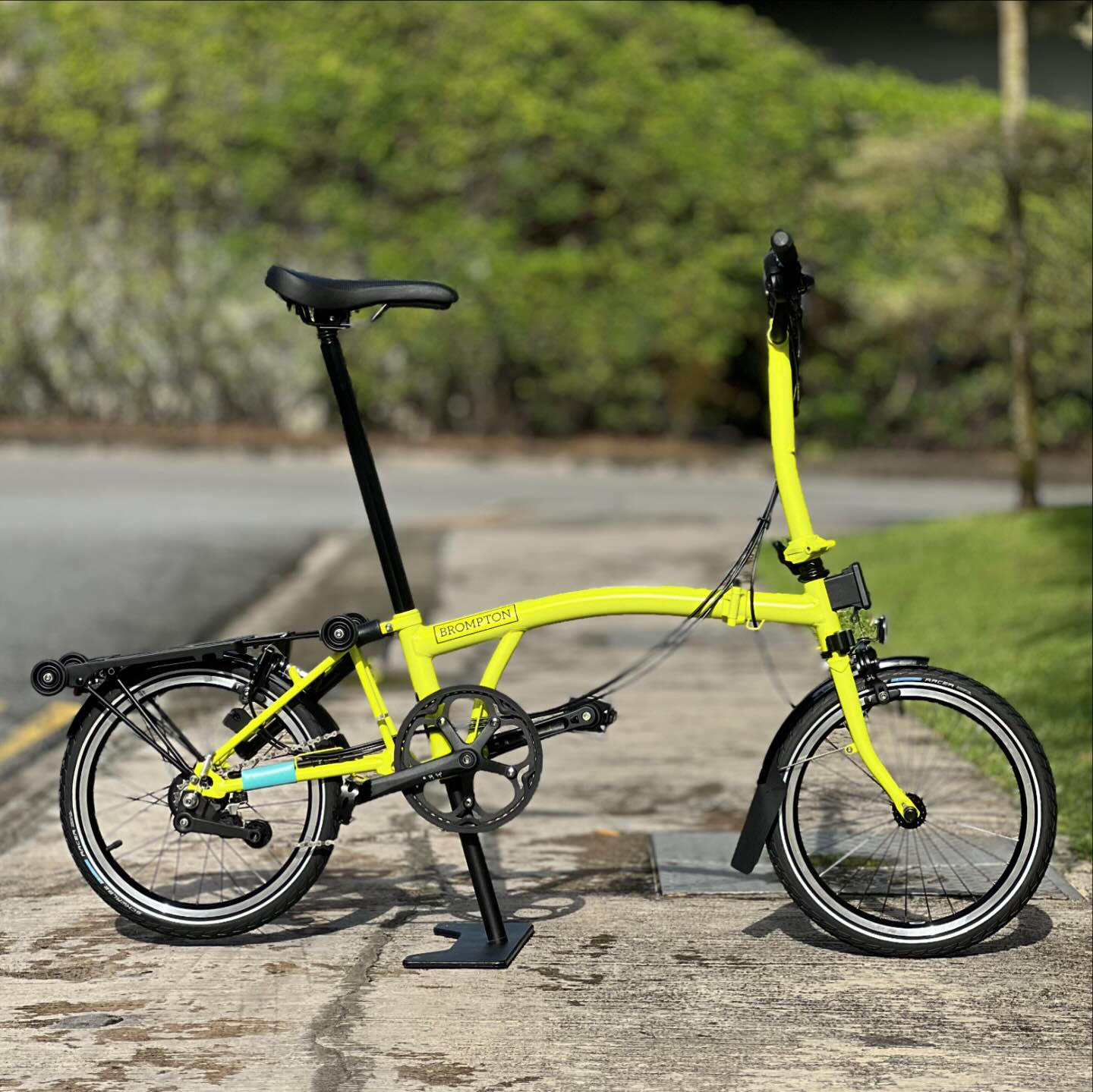 自転車本体 BROMPTON C Line S6R YUZU LIME 自転車本体 BROMPTON C Line S6R YUZU LIME Brompton C Line Explore