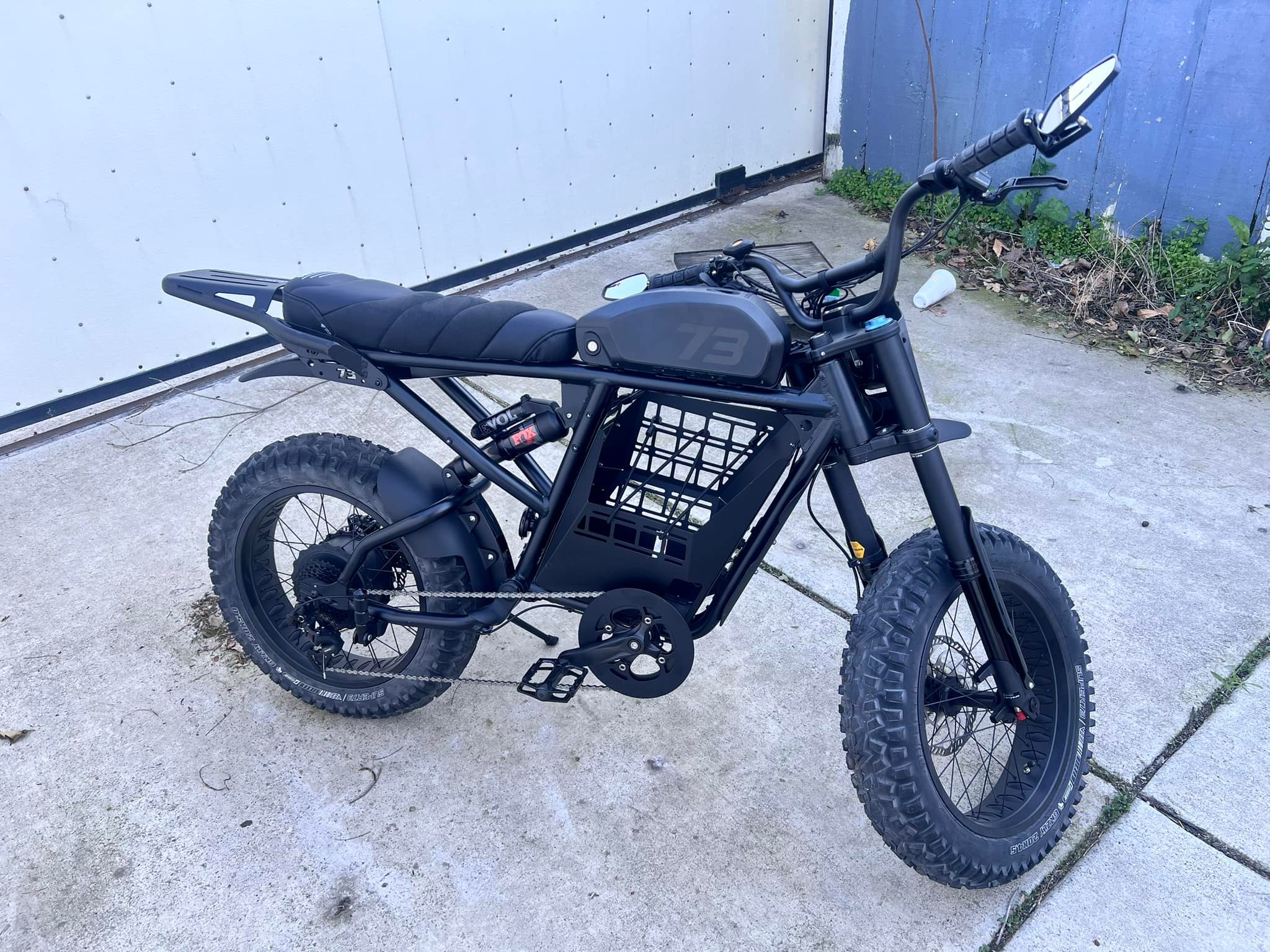 Super73-R Adventure Blackout Special Edition Motorcycle Setup and 