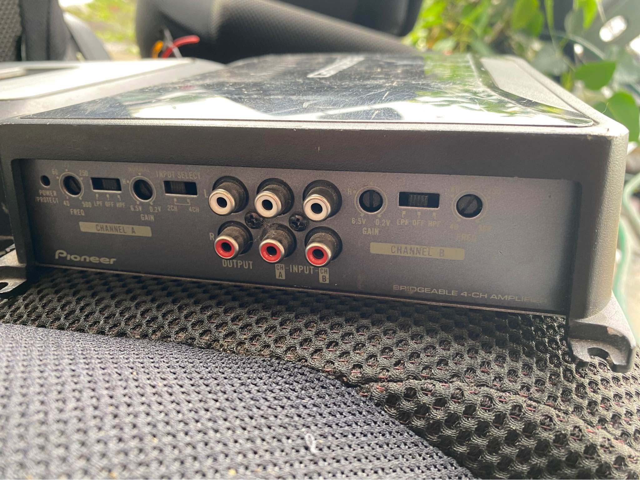carrozzeria GM-D6400 Отличный Pioneer Carrozzeria GM-D6400 