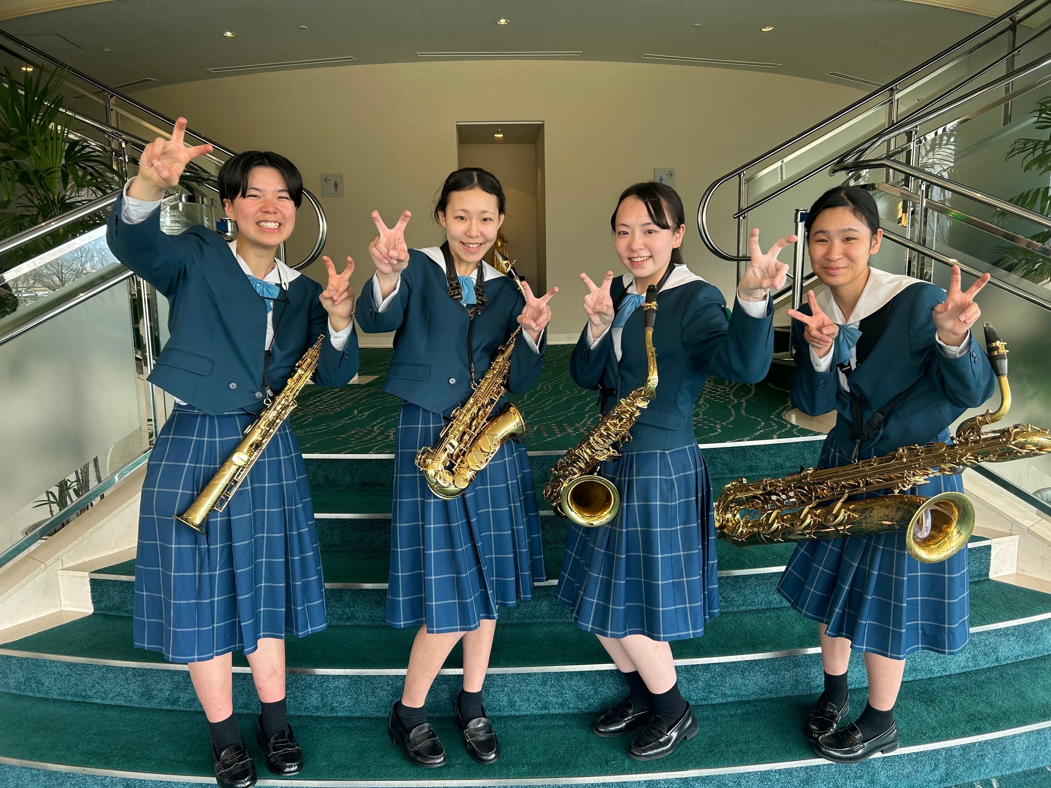 活動歴および当時の関連ビジュアル記録