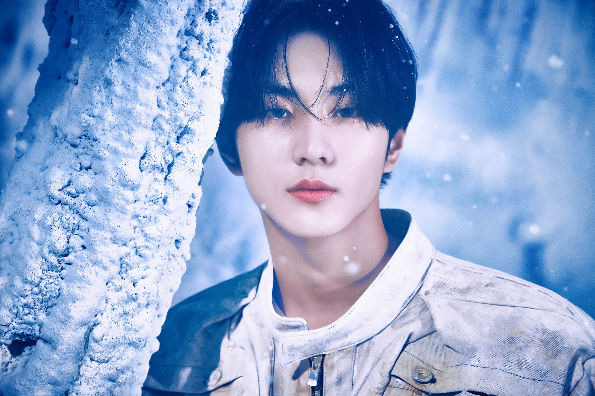 ENHYPEN <ROMANCE : UNTOLD -daydream-> Concept Photo (WHITE 