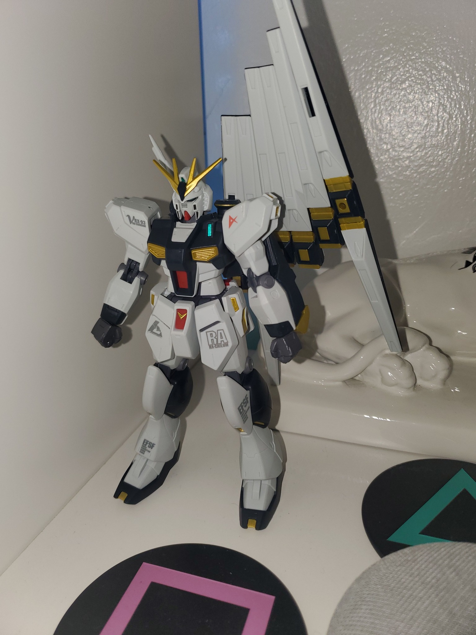 Gundam Universe RX-93 V Gundam Real Marking Plus Ver. review