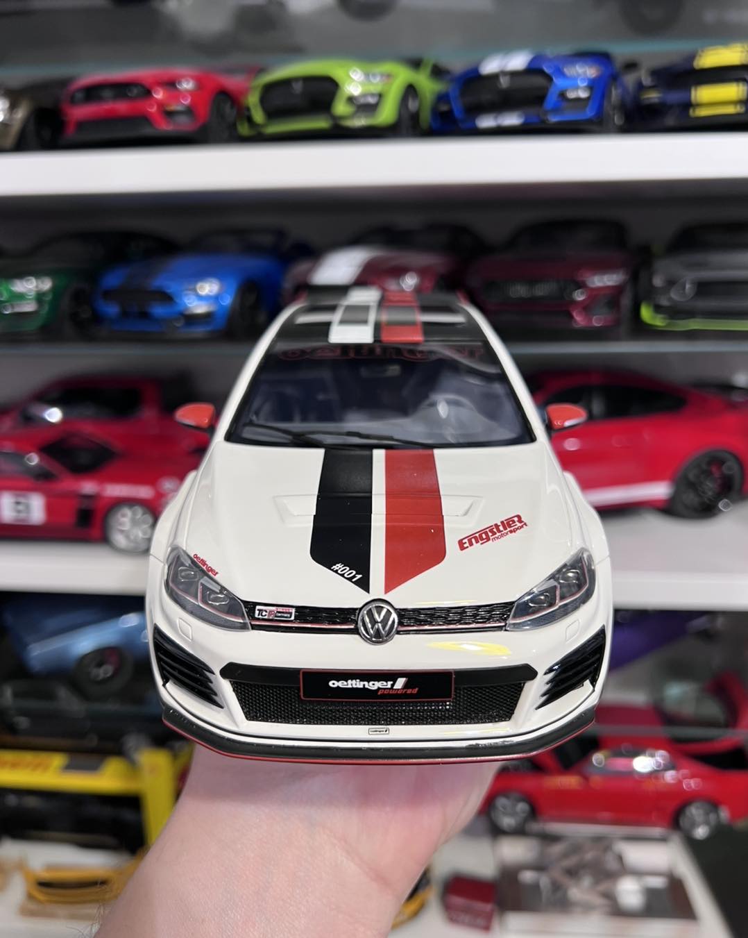 Late arrival : Volkswagen Golf VII GTI Oettinger / 1:18 / OT1050