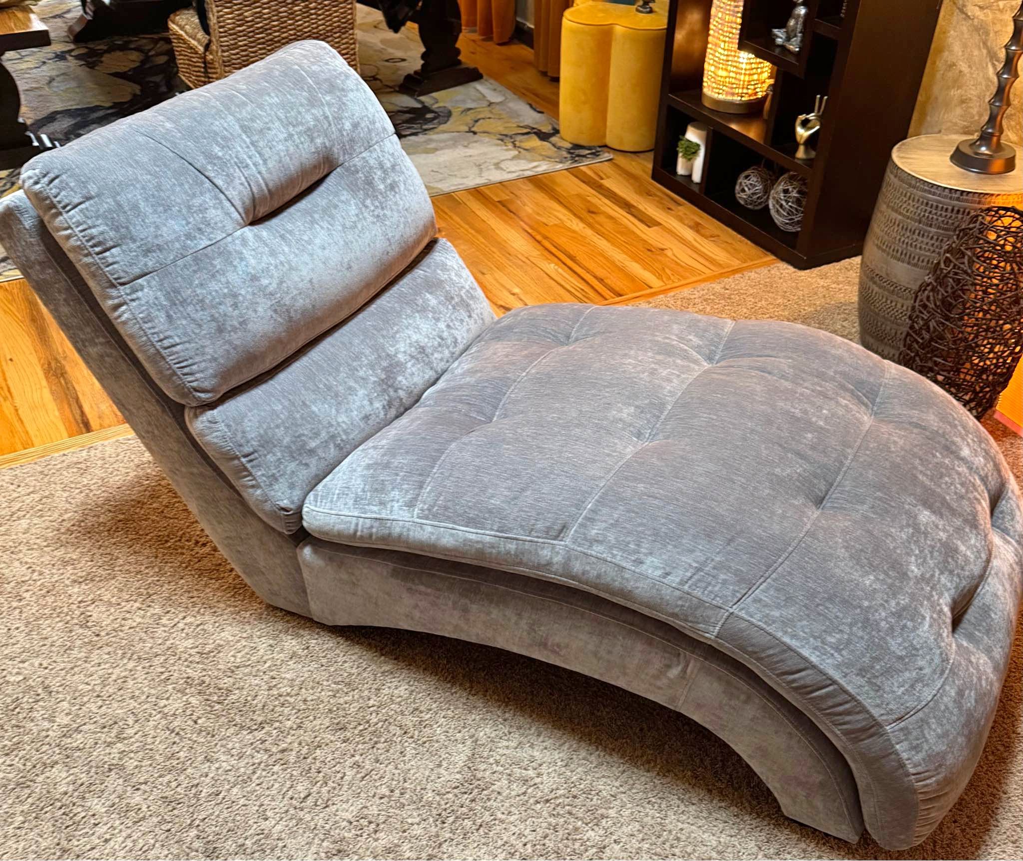 Chaise - Sofas, Loveseats & Sectionals - Medford, Oregon | Facebook ...
