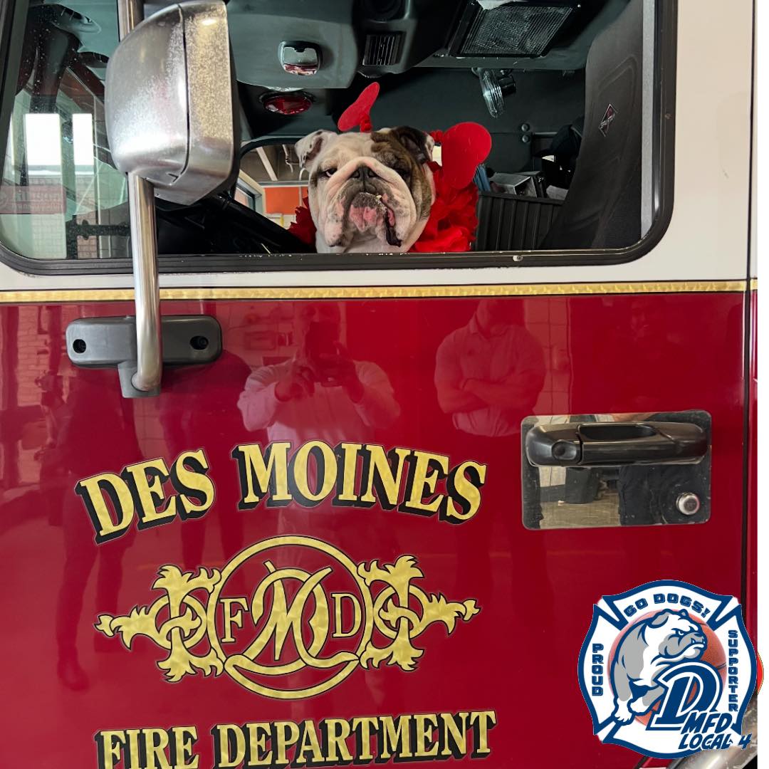 Des Moines Firefighters added a... - Des Moines Firefighters