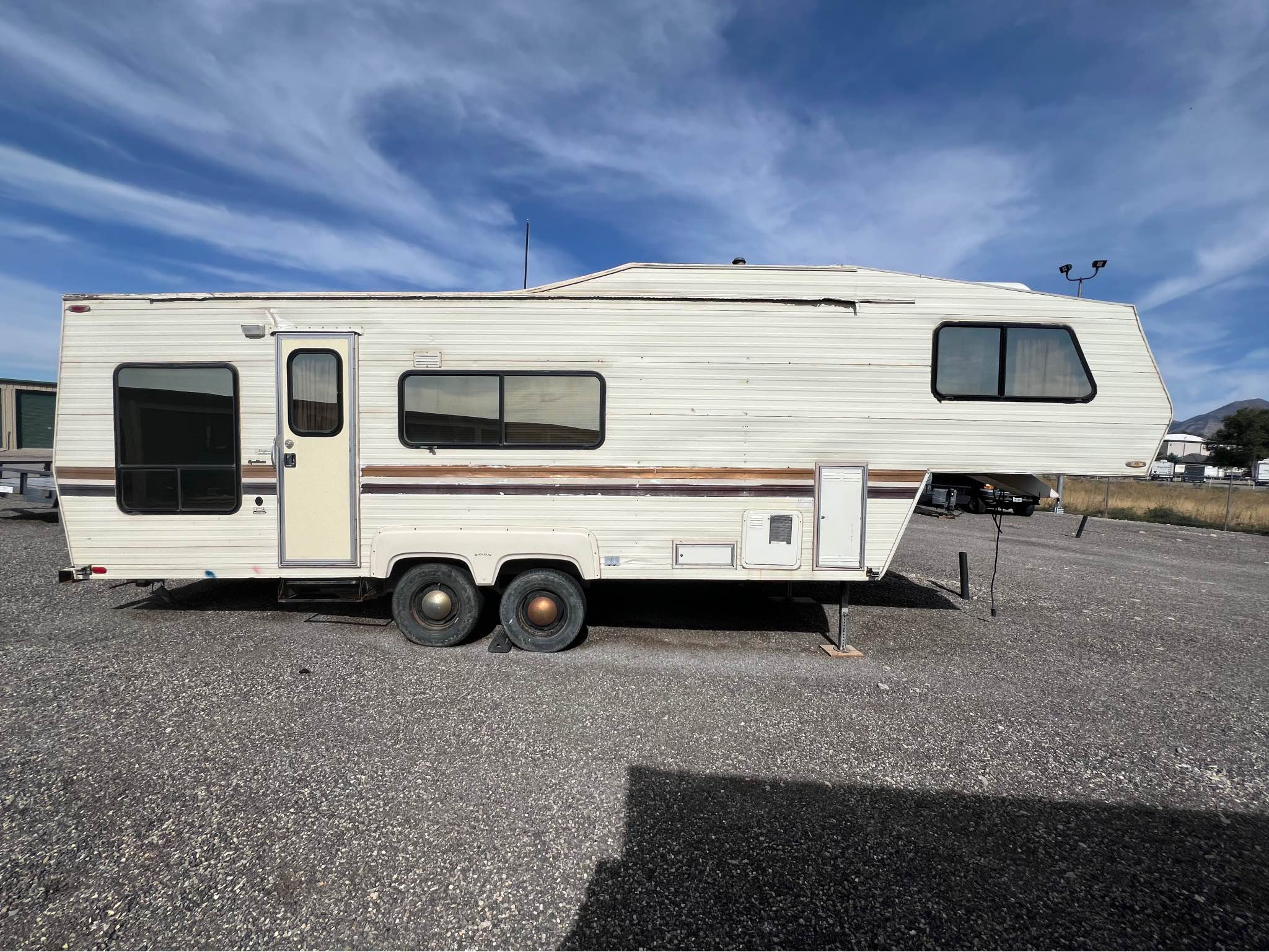 1985 Alpenlite 5th wheel - RVs & Campers - Salem, Utah | Facebook ...