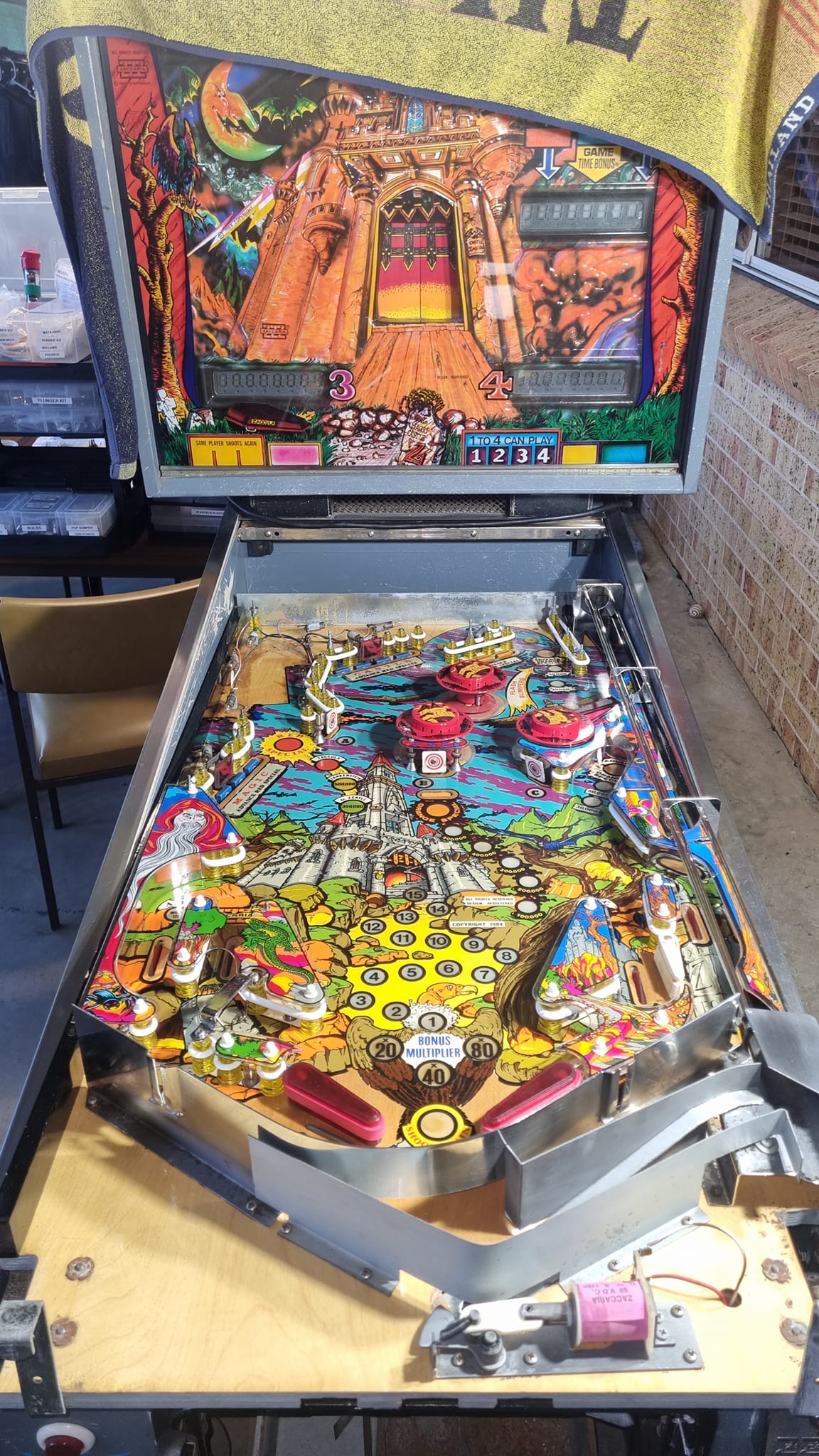 Restoration of Italian Zaccaria Quasar arcade game with silkworm