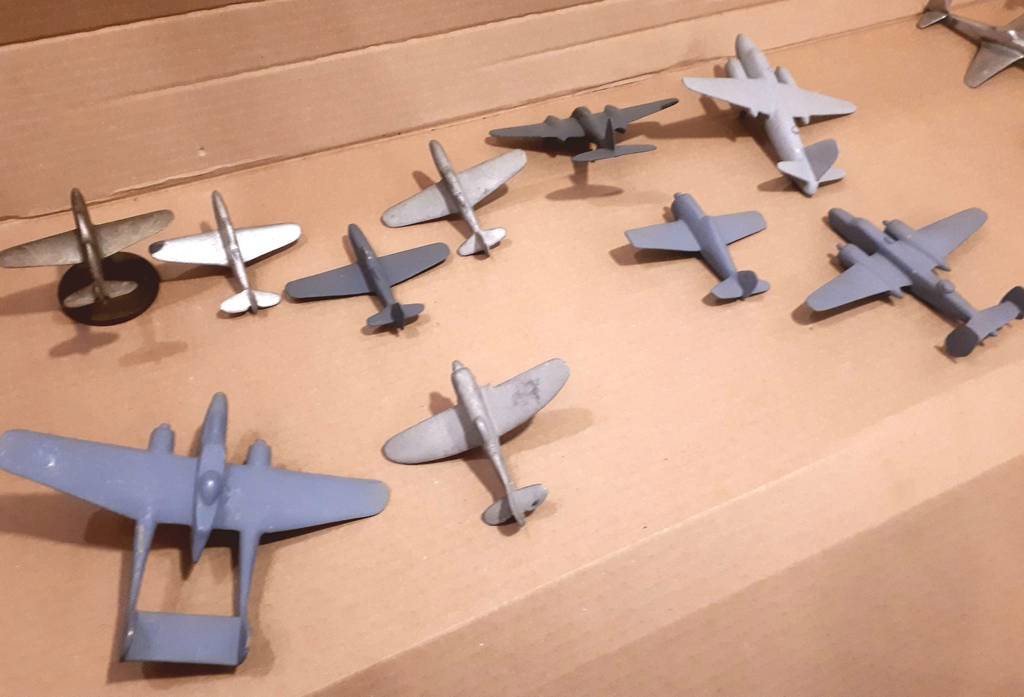 WW2 aircraft models in 1/120 scale with brass cones