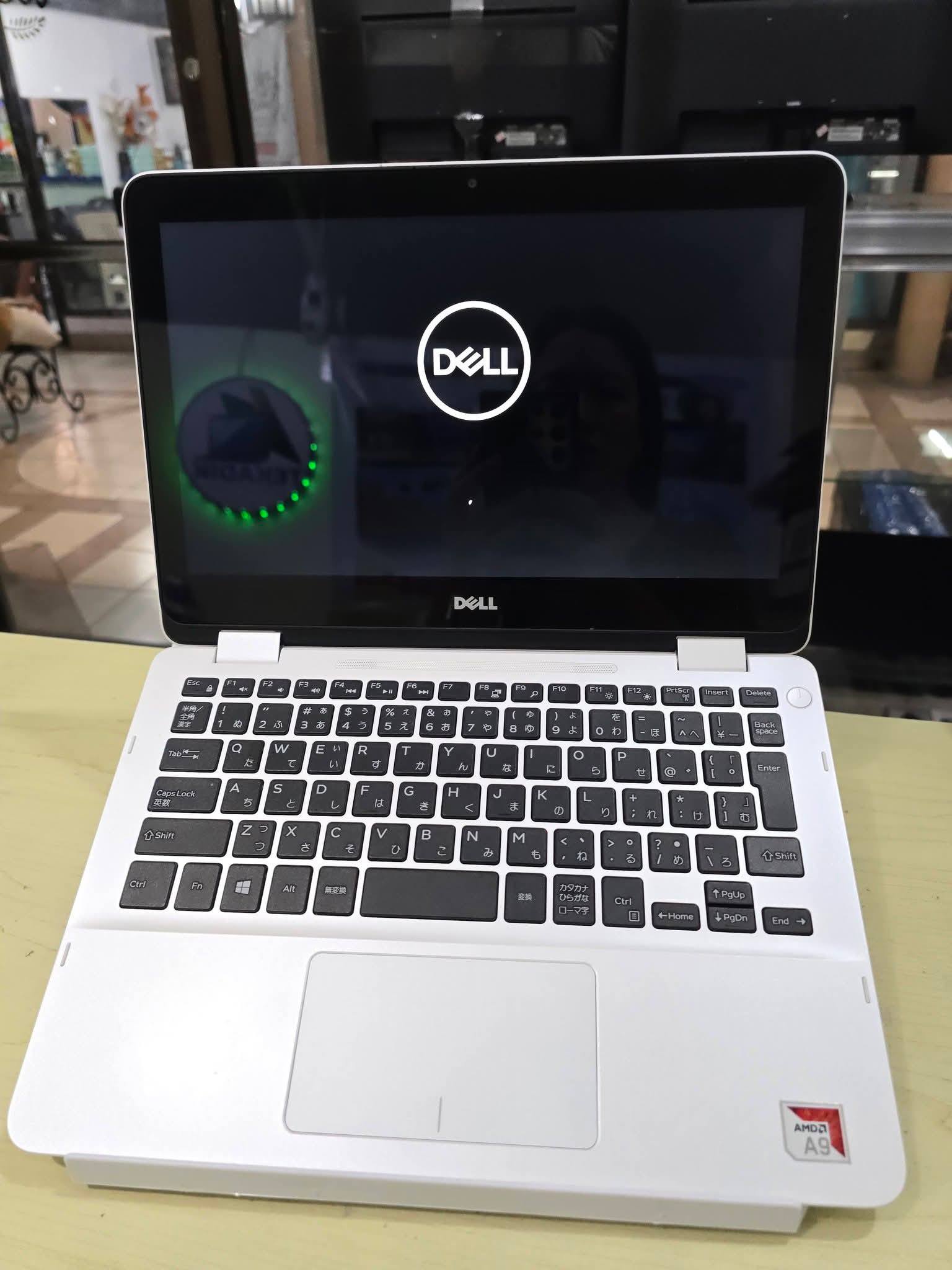 𝐁𝐔𝐃𝐆𝐄𝐓 𝐅𝐑𝐈𝐄𝐍𝐃𝐋𝐘 𝐋𝐀𝐏𝐓𝐎𝐏 💻 DELL INSPIRON 3195