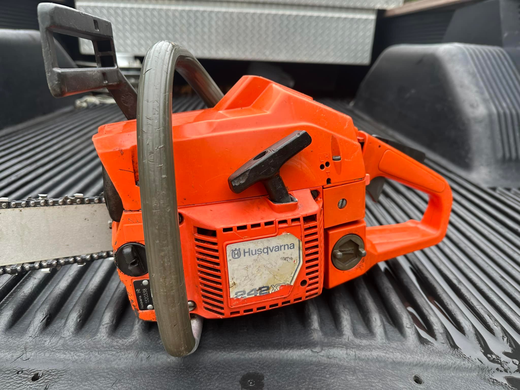 Husqvarna 242xp Chainsaw for Sale in NC