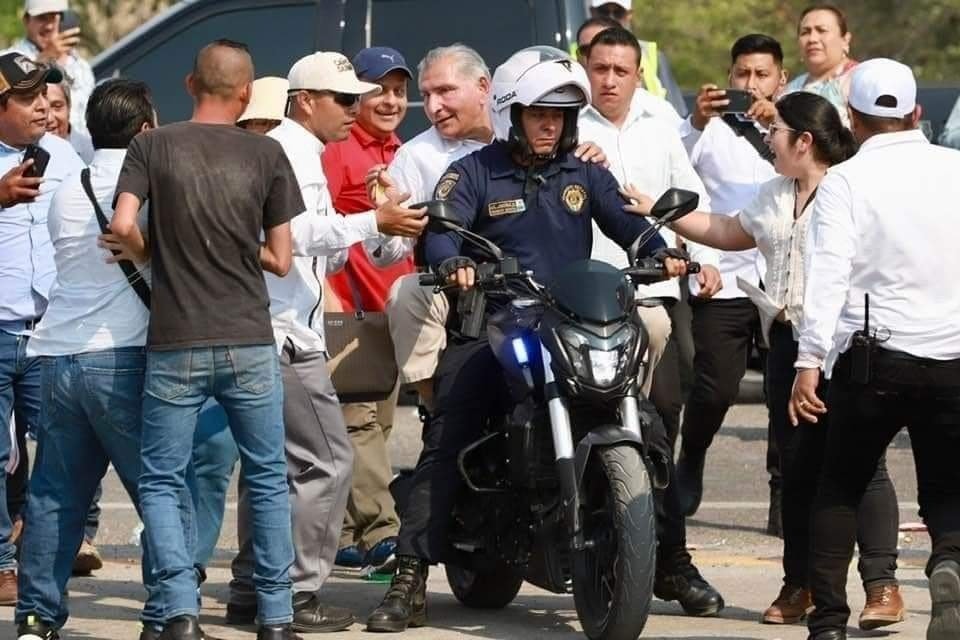 “EL HUMILDE LE DICEN” Noticias Al... - Noticias Al Desnudo. | Facebook