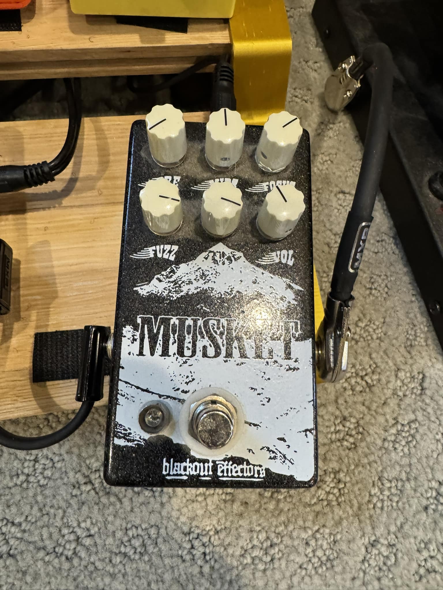 noise gate in pedal chain MXR M195 Clamp – Motor City Guitar Mercury-250HP-Verado-6-CYL-2010 METAL GEAR SOLID 2: Color:Cashmere