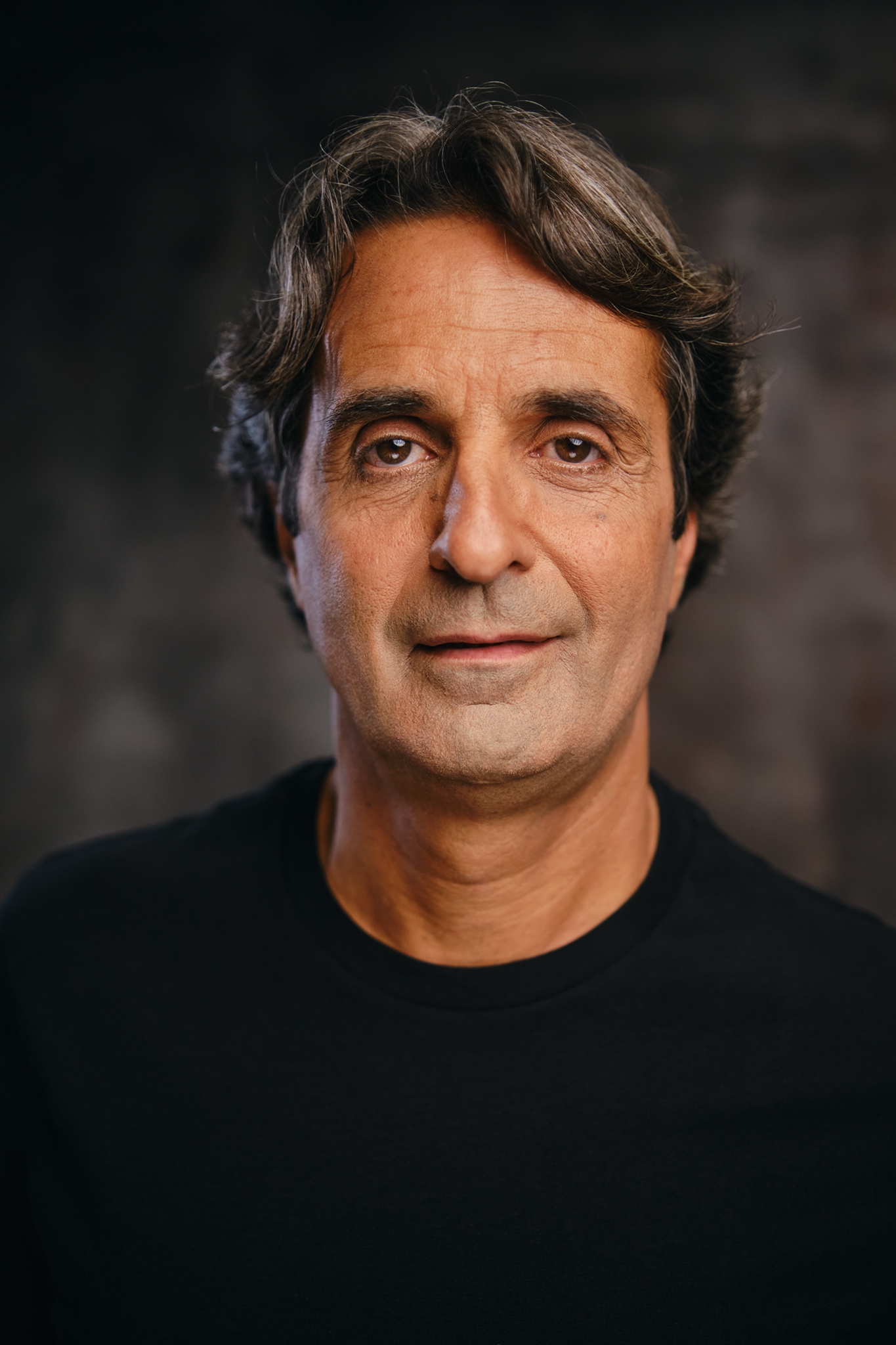 Miguel Linares Actor