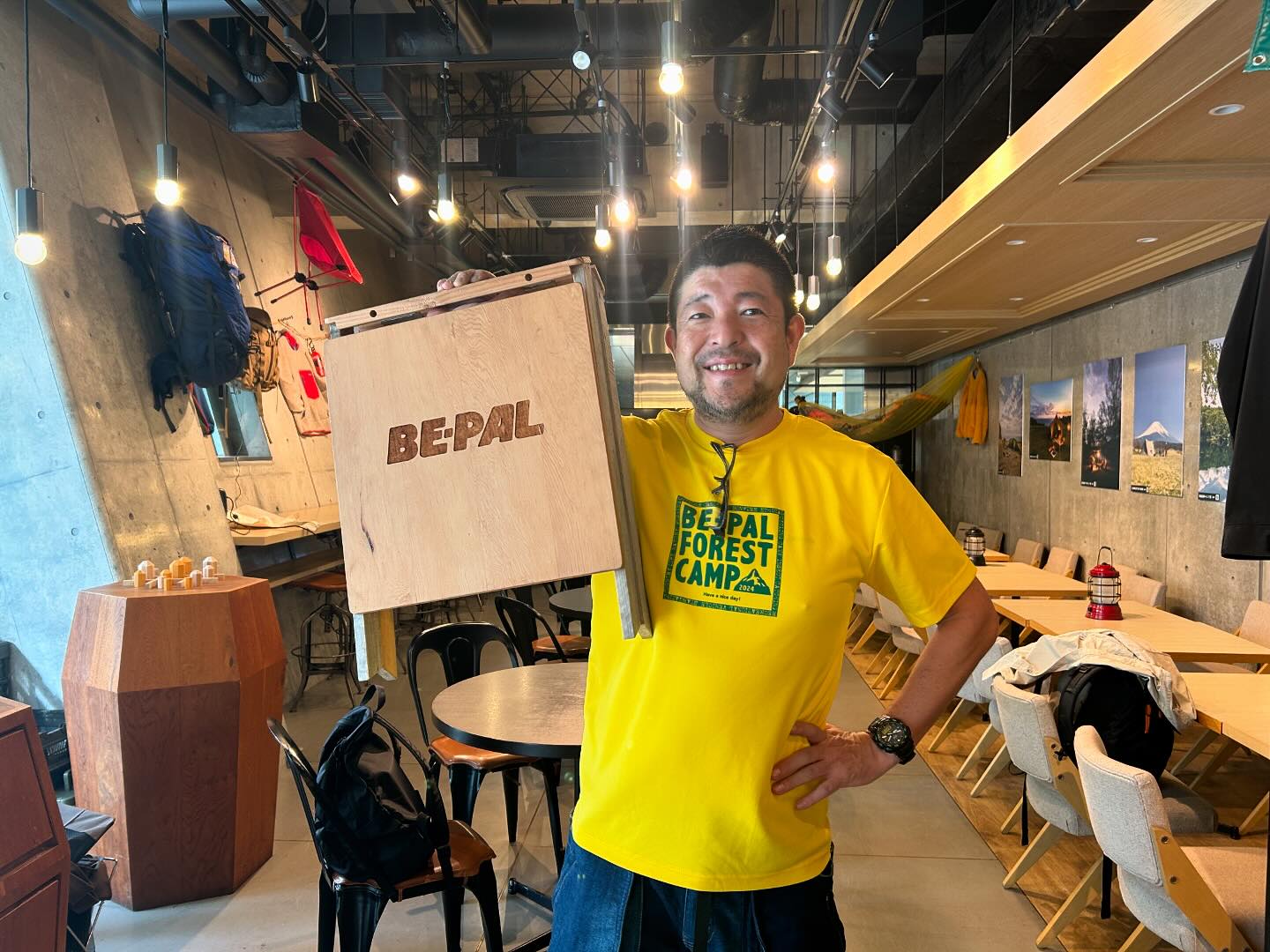 BE-PAL - おはようございます！本日もBE-PALプロデュースのアウトドア風カフェ、10時よりオープンします🤗東京・神保町の小学館本社1 ...